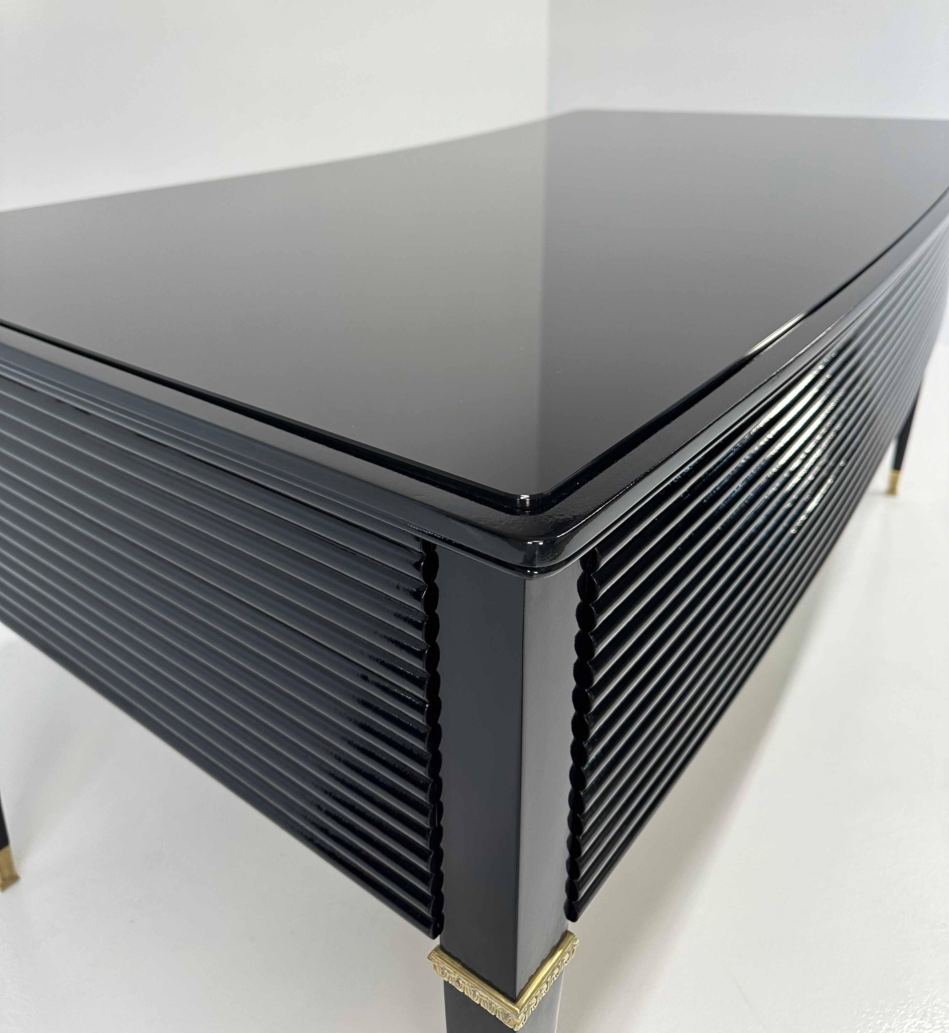 Italian Art Deco Black, Brass Desk by Paolo Buffa, Permanente Mobili Cantù, 50s 7