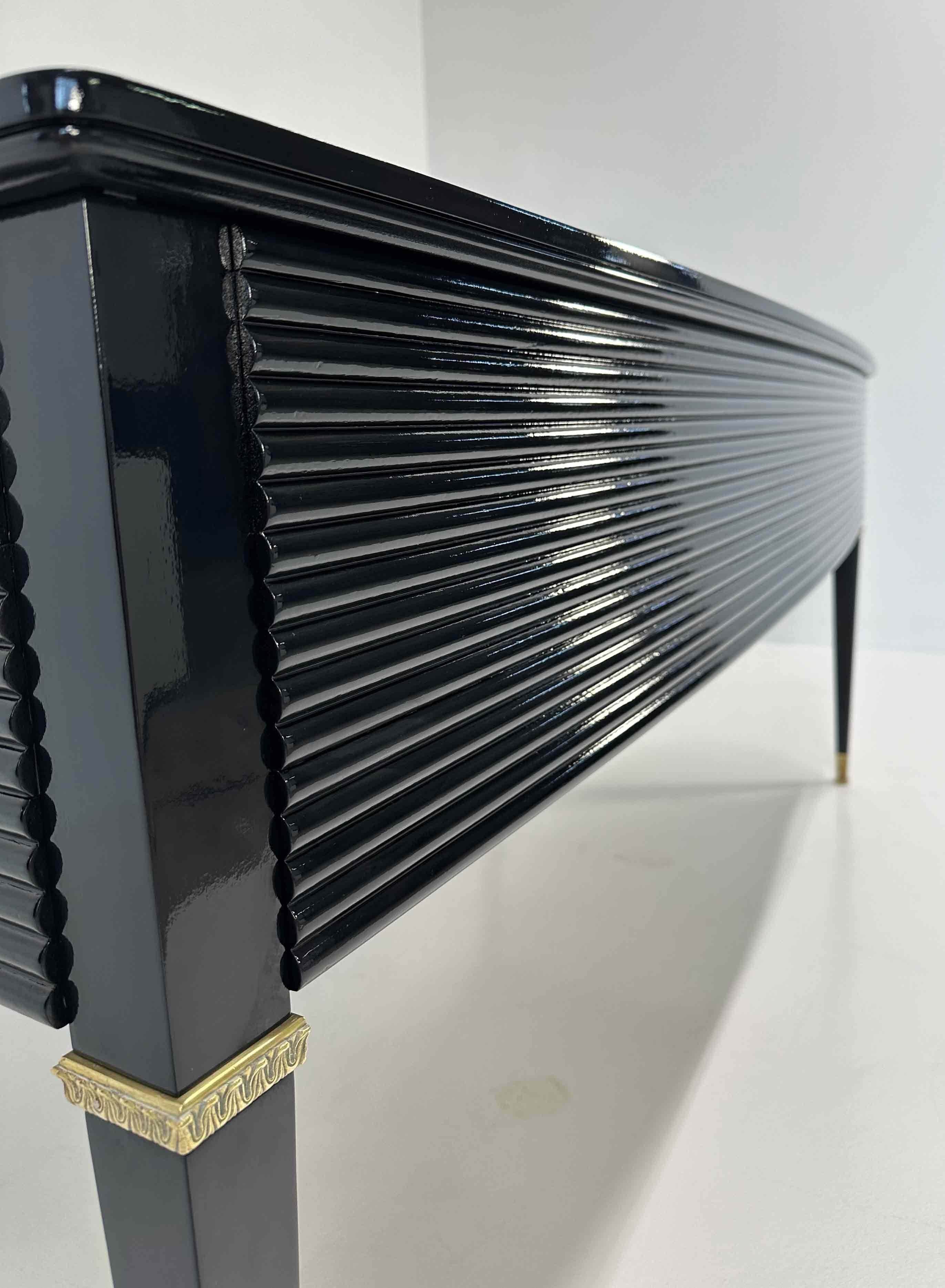 Italian Art Deco Black, Brass Desk by Paolo Buffa, Permanente Mobili Cantù, 50s 6