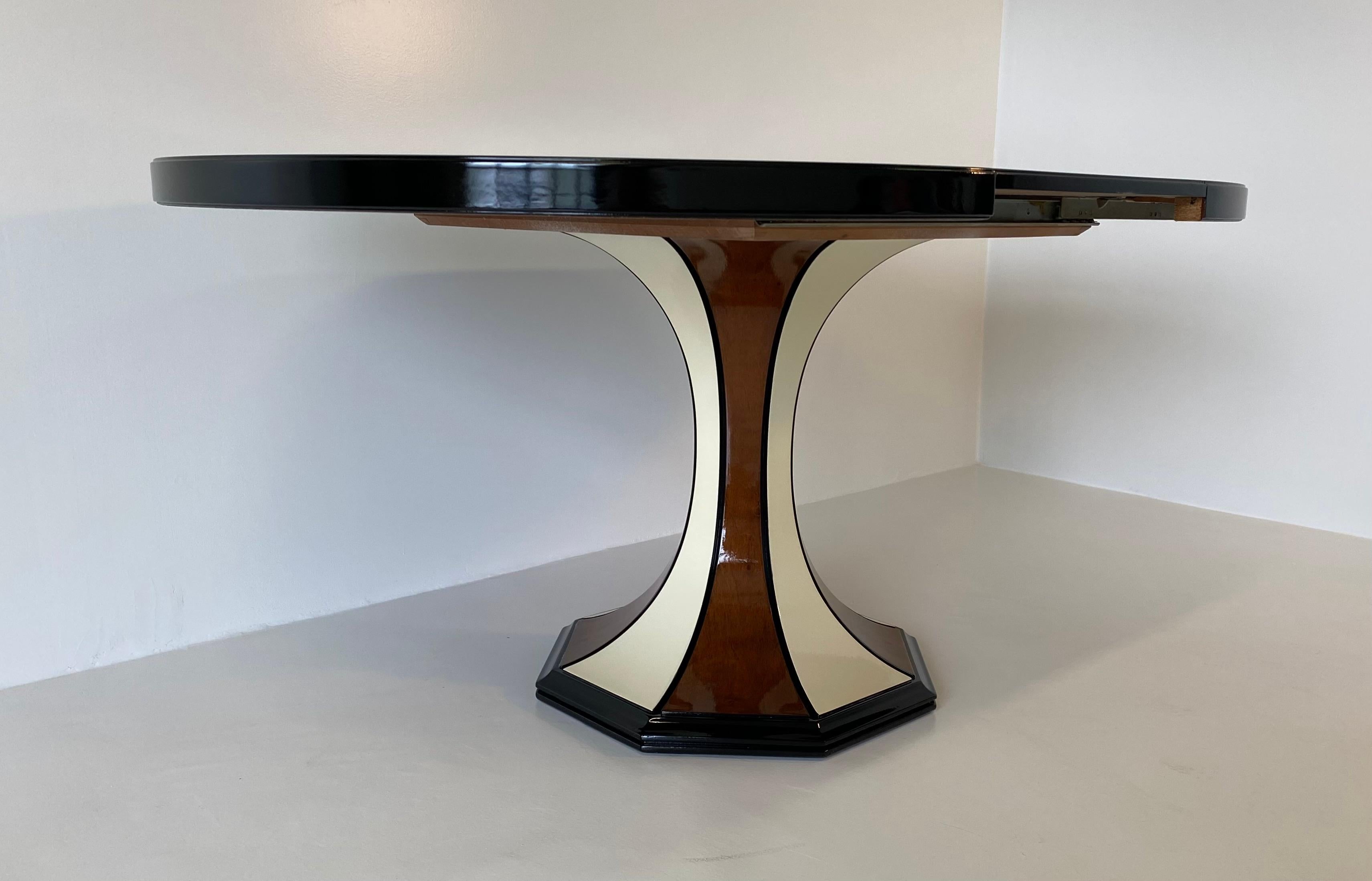 Italian Art Deco Black, Walnut and Ivory Extending Table, 1970s 7