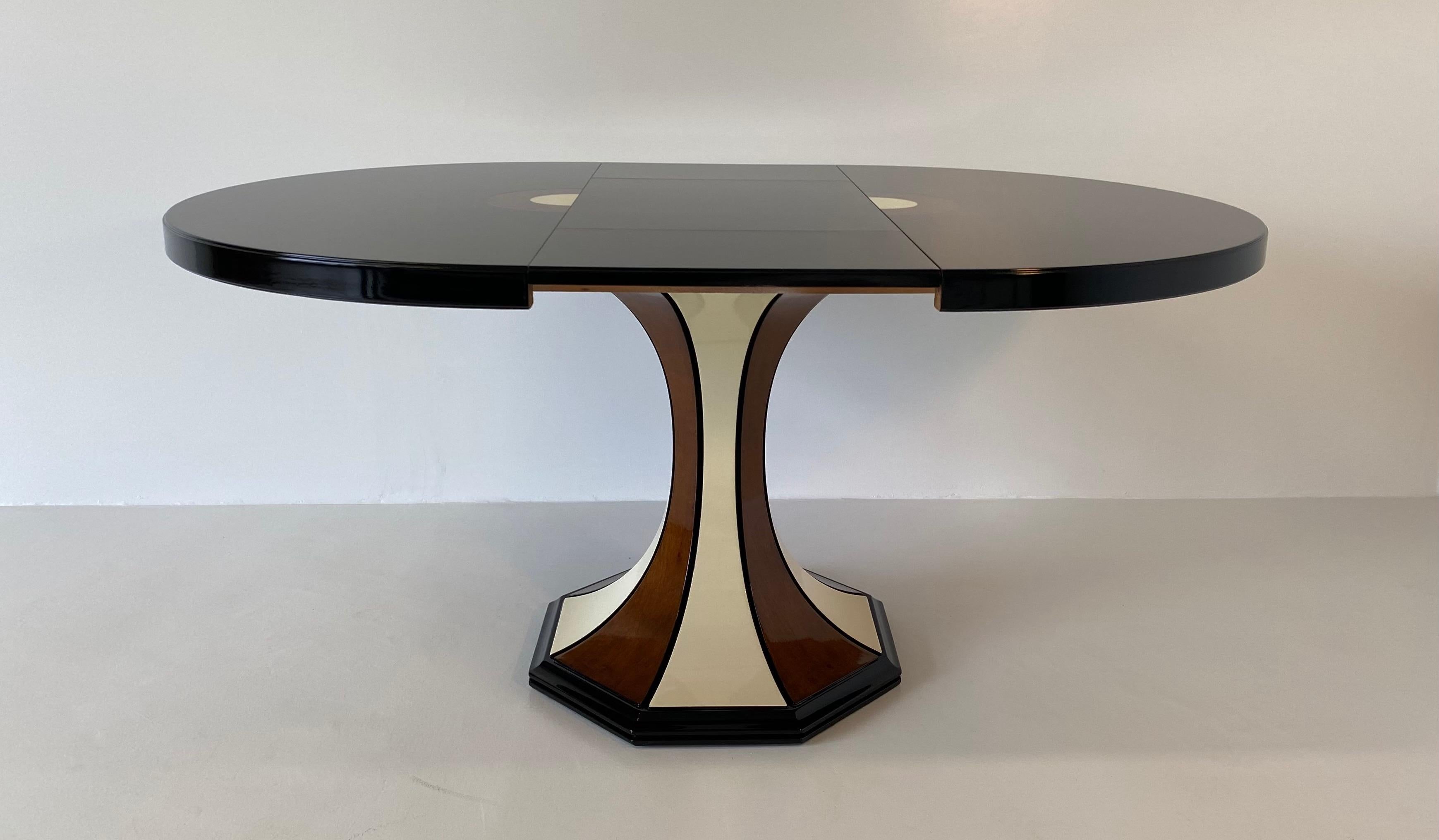 Italian Art Deco Black, Walnut and Ivory Extending Table, 1970s 4