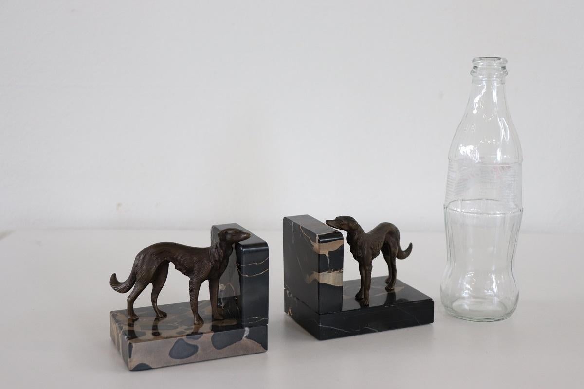 Mid-20th Century Italian Art Deco Bookends with Bronze Greyhounds on a Base of Fine Black Marble For Sale