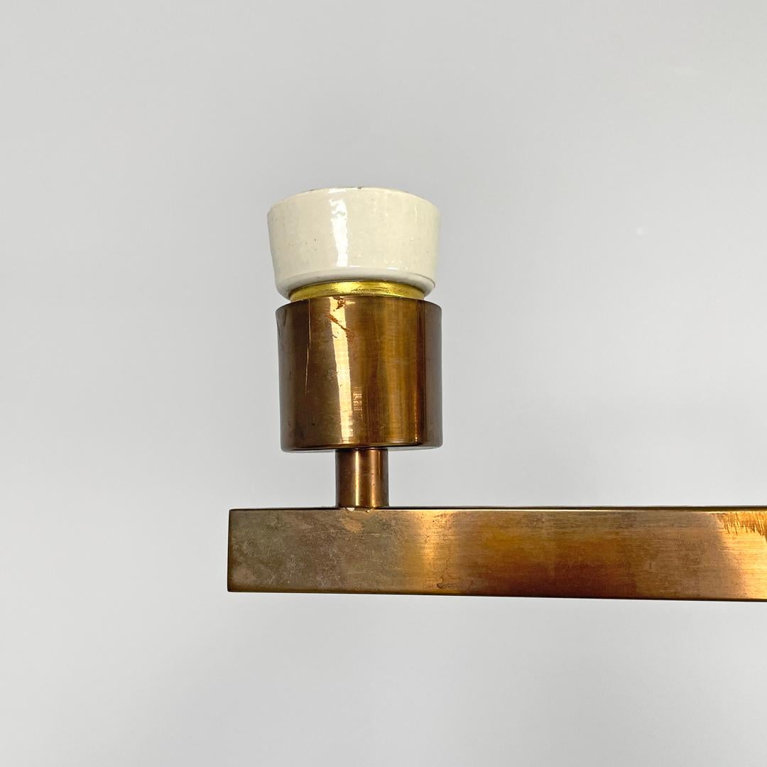 Lampada da terra in ottone Art Deco italiano con braccio regolabile e base in marmo scuro 1940s in vendita 3