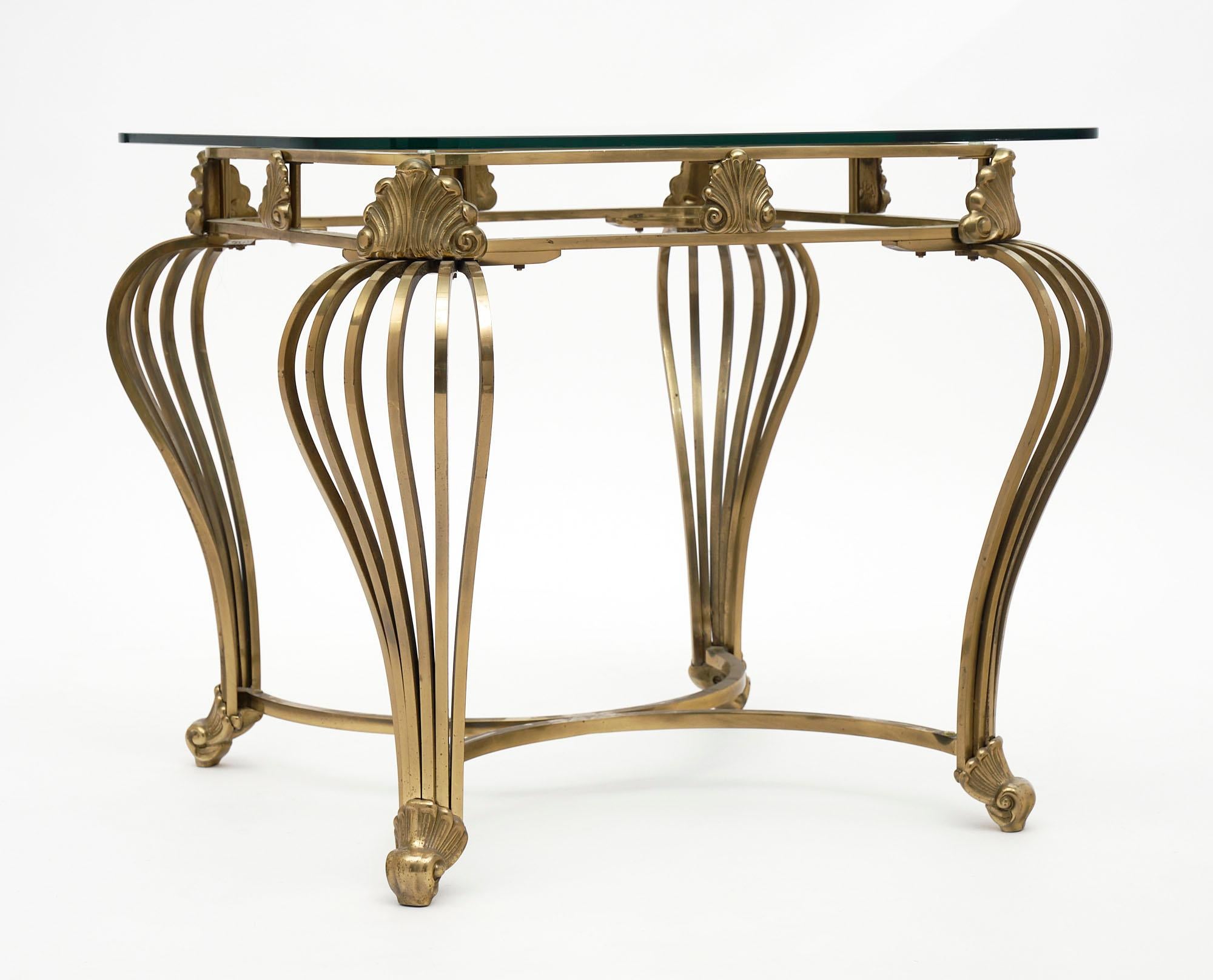 Italian Art Deco Brass Side Table For Sale 3