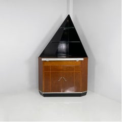 Italian Art Deco briarwood bar cabinet with shelves, 1930s