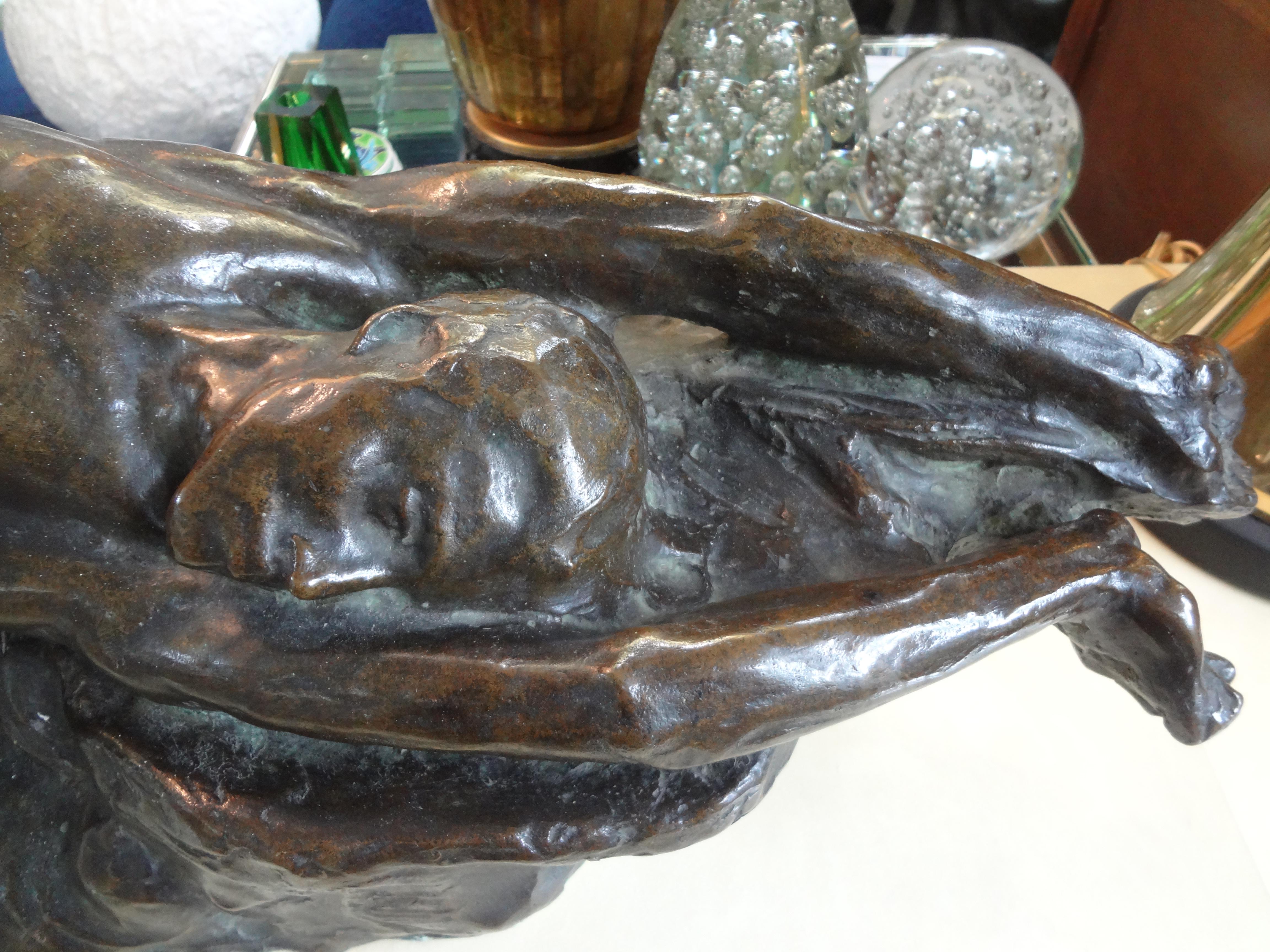 Sculpture en bronze italienne Art Déco d'un homme nu Bon état - En vente à Houston, TX