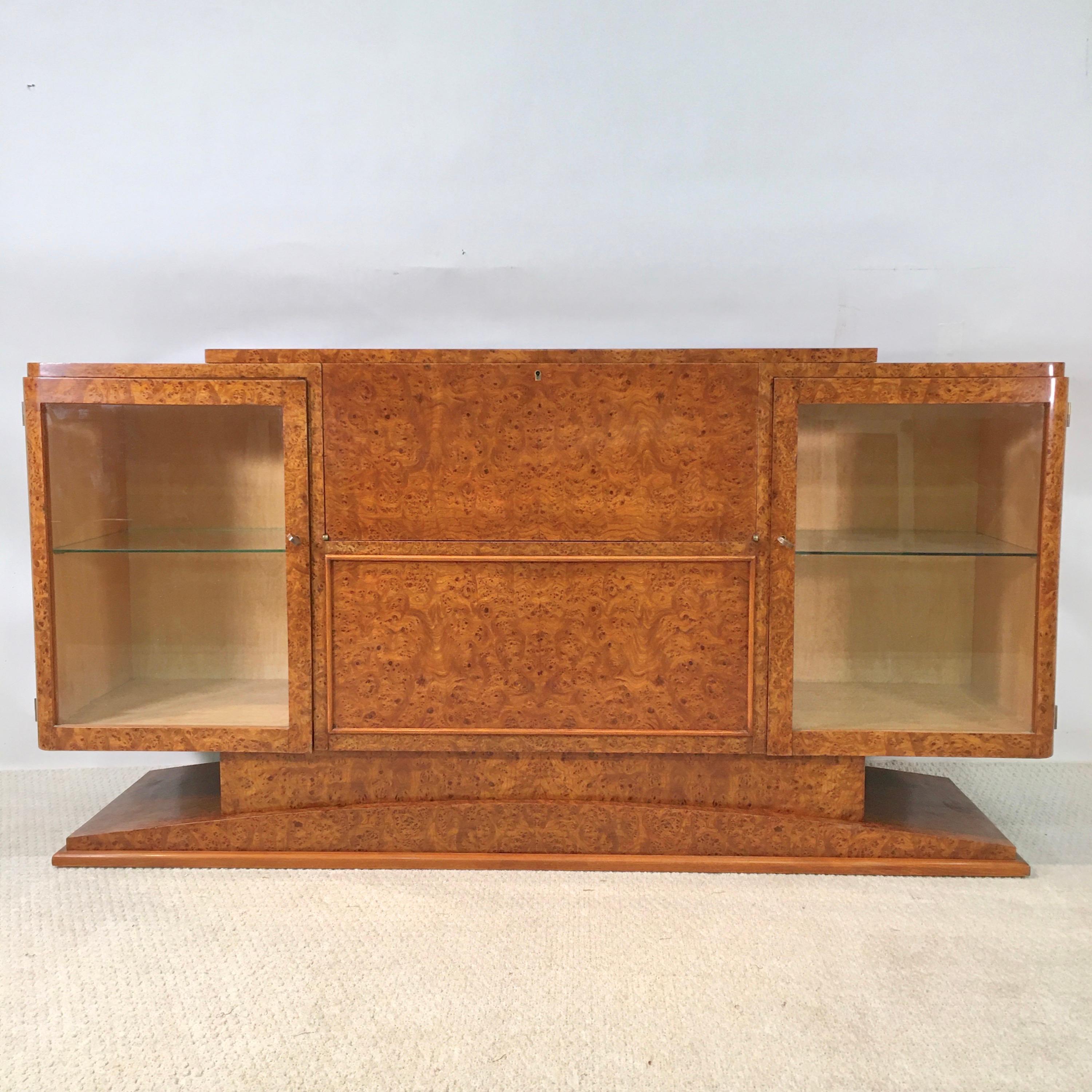 Mid-20th Century Italian Art Deco Burl Walnut Bar Cabinet Sideboard For Sale