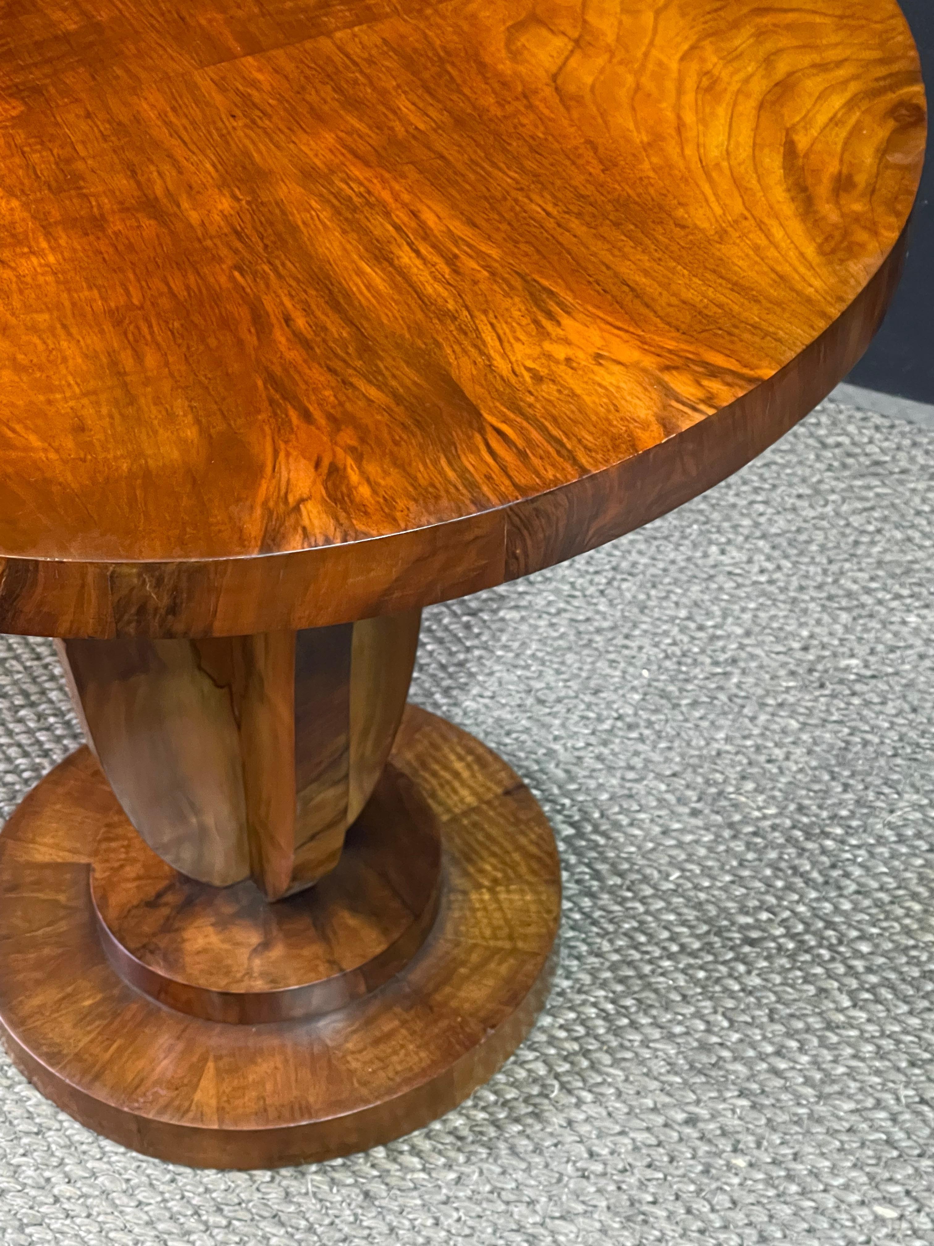Italian Art Deco Burl Wood Side Table 4