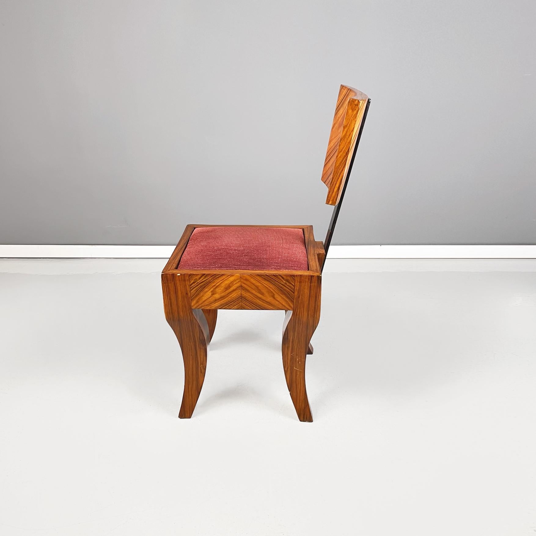Italienische Art-déco-Stühle aus Massivholz, schwarzem Metall und rotem Stoff, 1920-1930er Jahre (Frühes 20. Jahrhundert) im Angebot