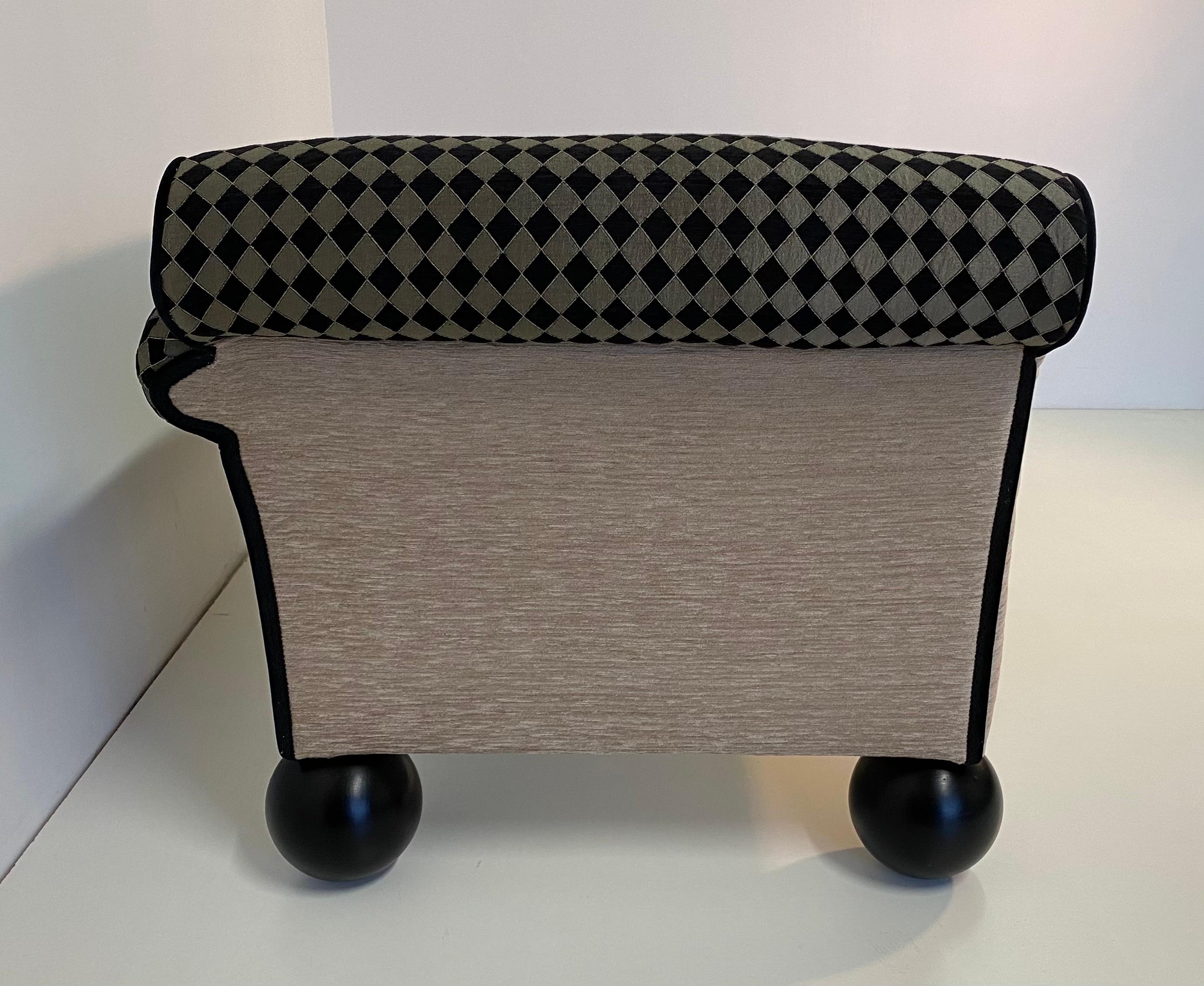 Fabric Italian Art Deco Chaise Longue