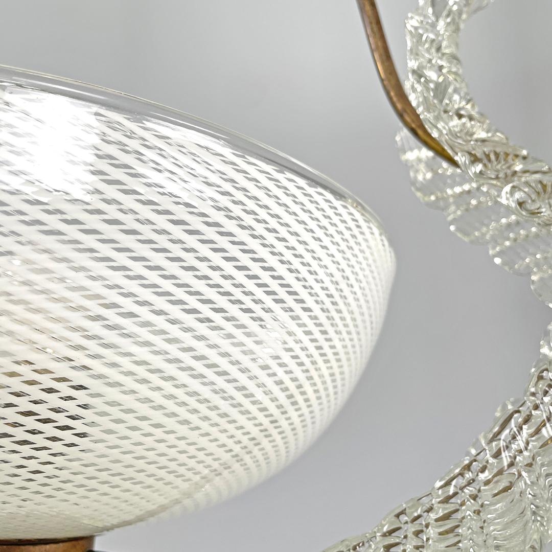 Italian Art Deco chandelier transparent and white Murano glass and brass, 1940s For Sale 8