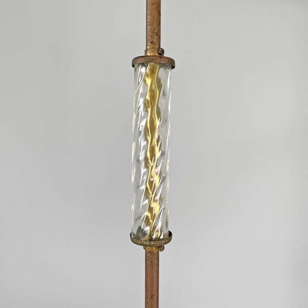 Italian Art Deco chandelier transparent and white Murano glass and brass, 1940s For Sale 3