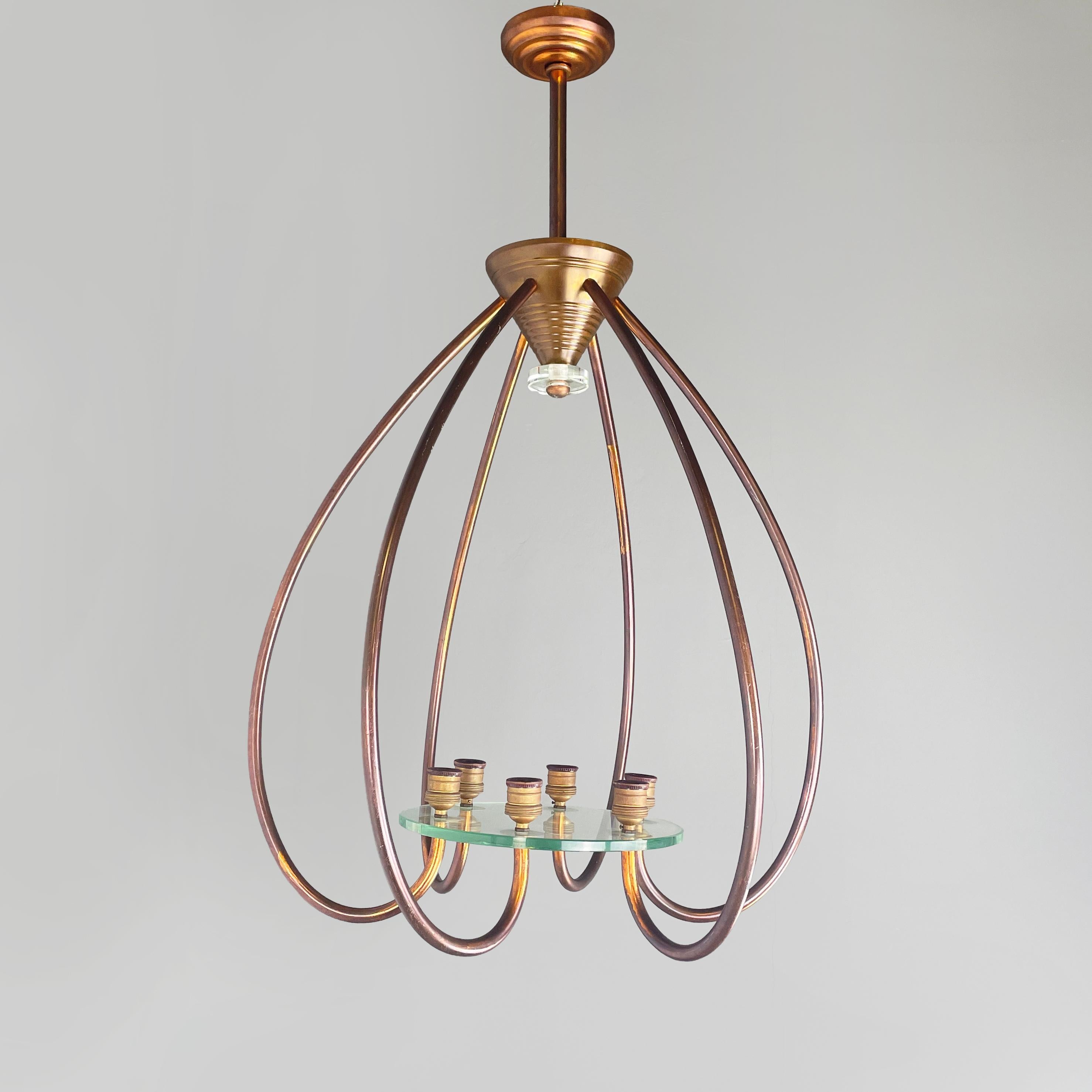 Italian art deco chandelier with six light in copper and glass, 1940s In condizioni buone in vendita a MIlano, IT
