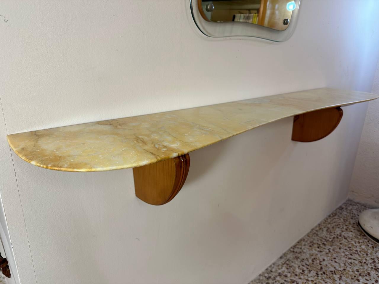 Italian Art Deco Cherry Wood and Siena Marble Console By Paolo Buffa, 1940s For Sale 3