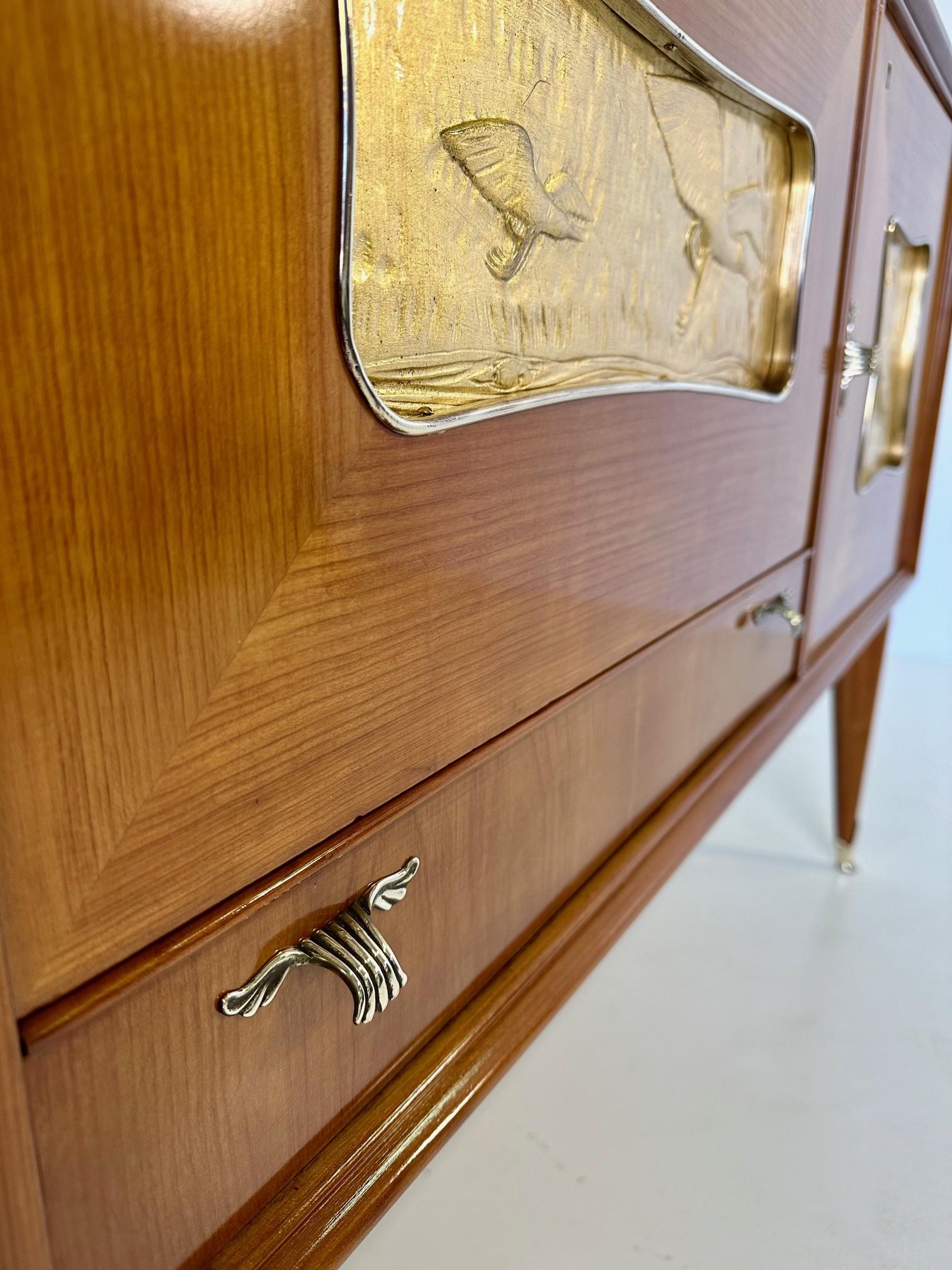 Italian Art Deco Cherry Wood, Brass, Gold Leaf and Glass Sideboard, 1940s 4