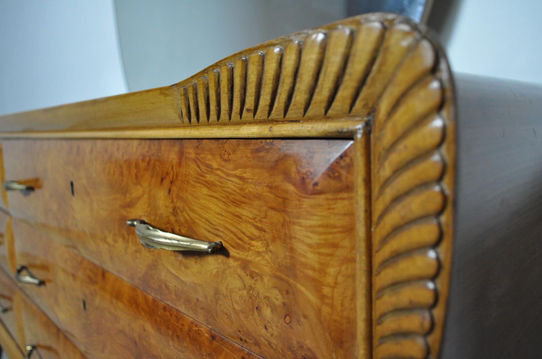 Italian Art Deco Chest of Drawers, 1930s For Sale 4