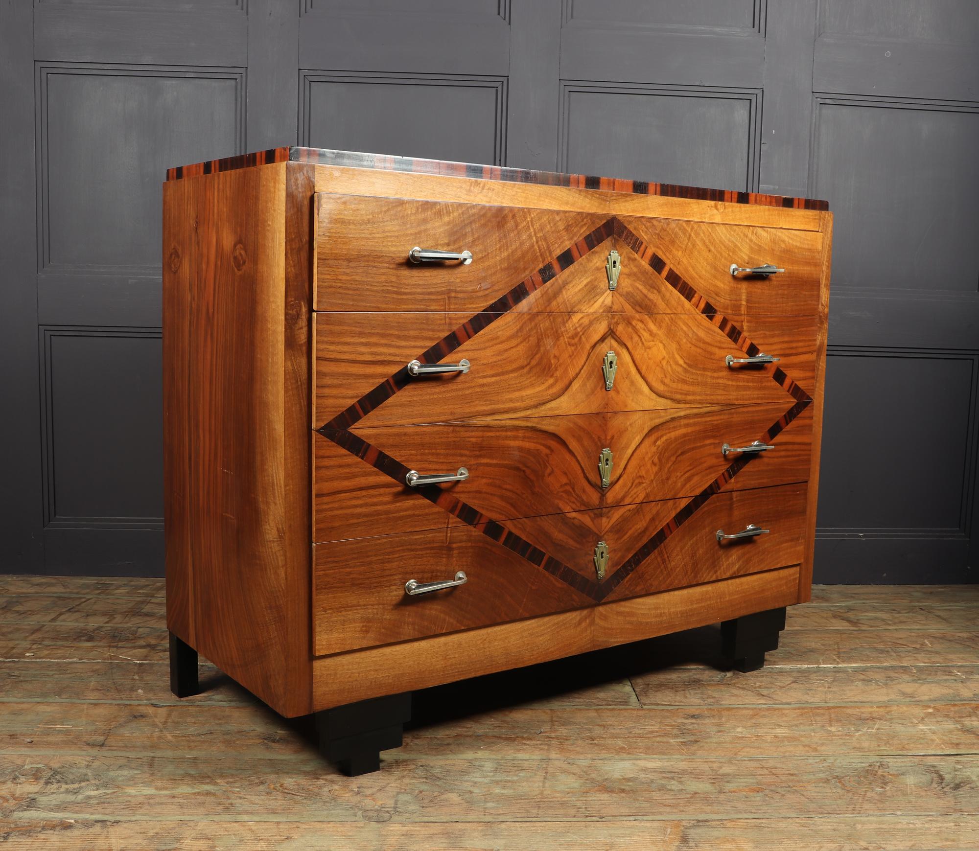 Italian Art Deco Chest of Drawers, c1930 7