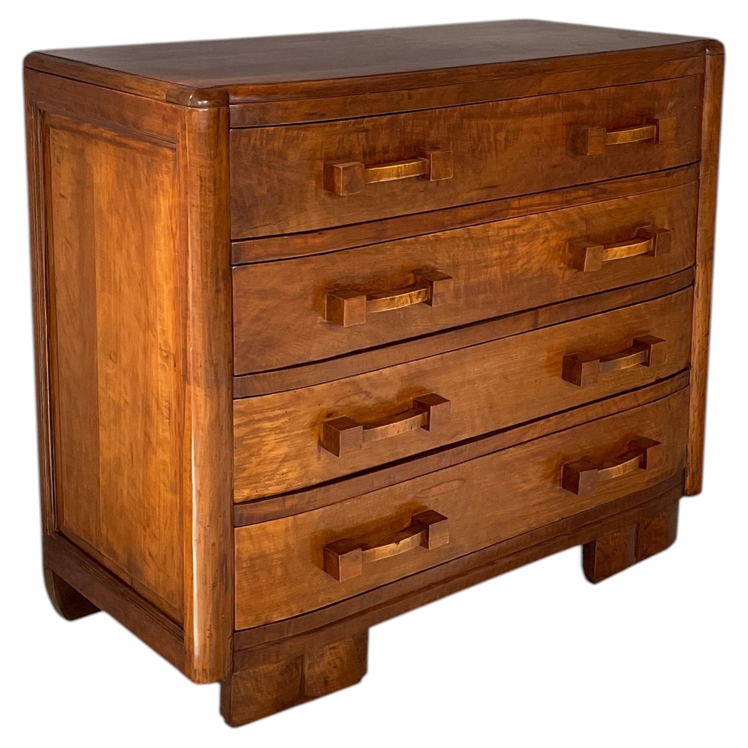 Italian Art Deco chest of drawers in wood, 1930s