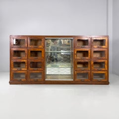 Italian art deco chest of drawers with display cabinet in wood and glass, 1930s