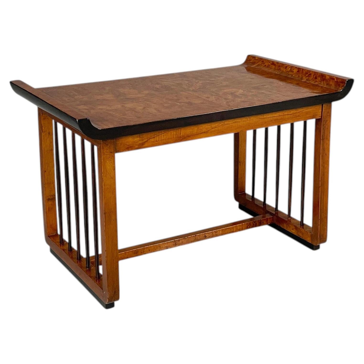 Italian Art Deco coffe table in wood and black wood, 1930s
