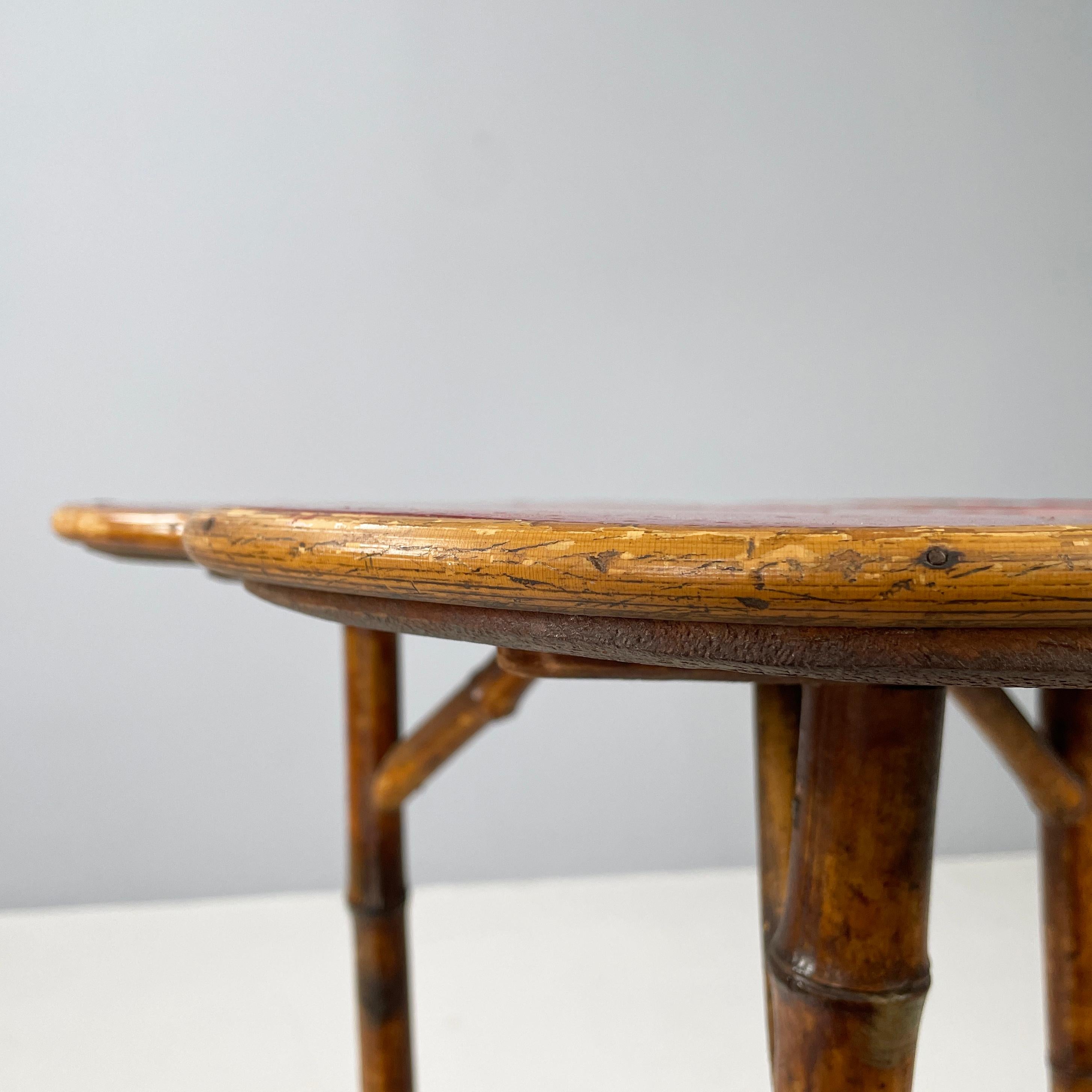 Italian art deco Coffee table with red wood clover top and bamboo, 1900-1950s For Sale 7