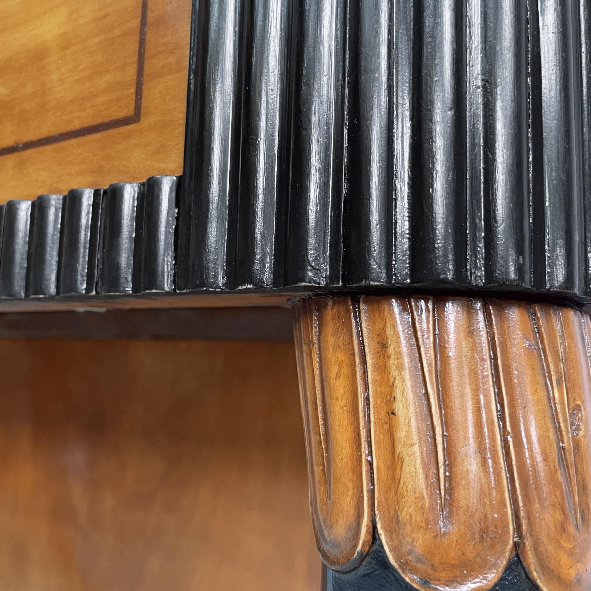 Italian Art Deco console in grissinato black wood, 1930s For Sale 6