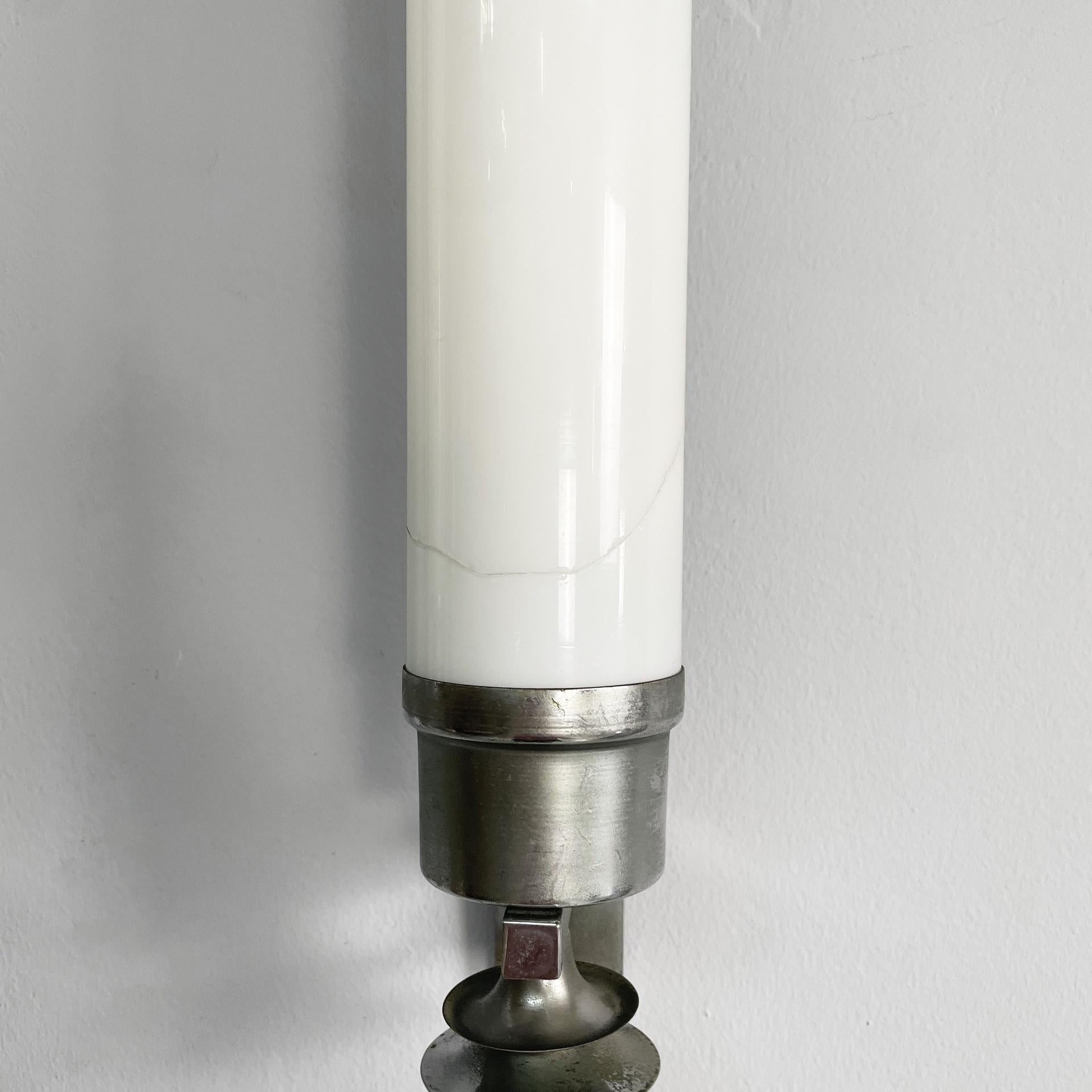 Mid-20th Century Italian Art Deco cylindrical wall lamps in opaline glass and metal, 1930s in vendita
