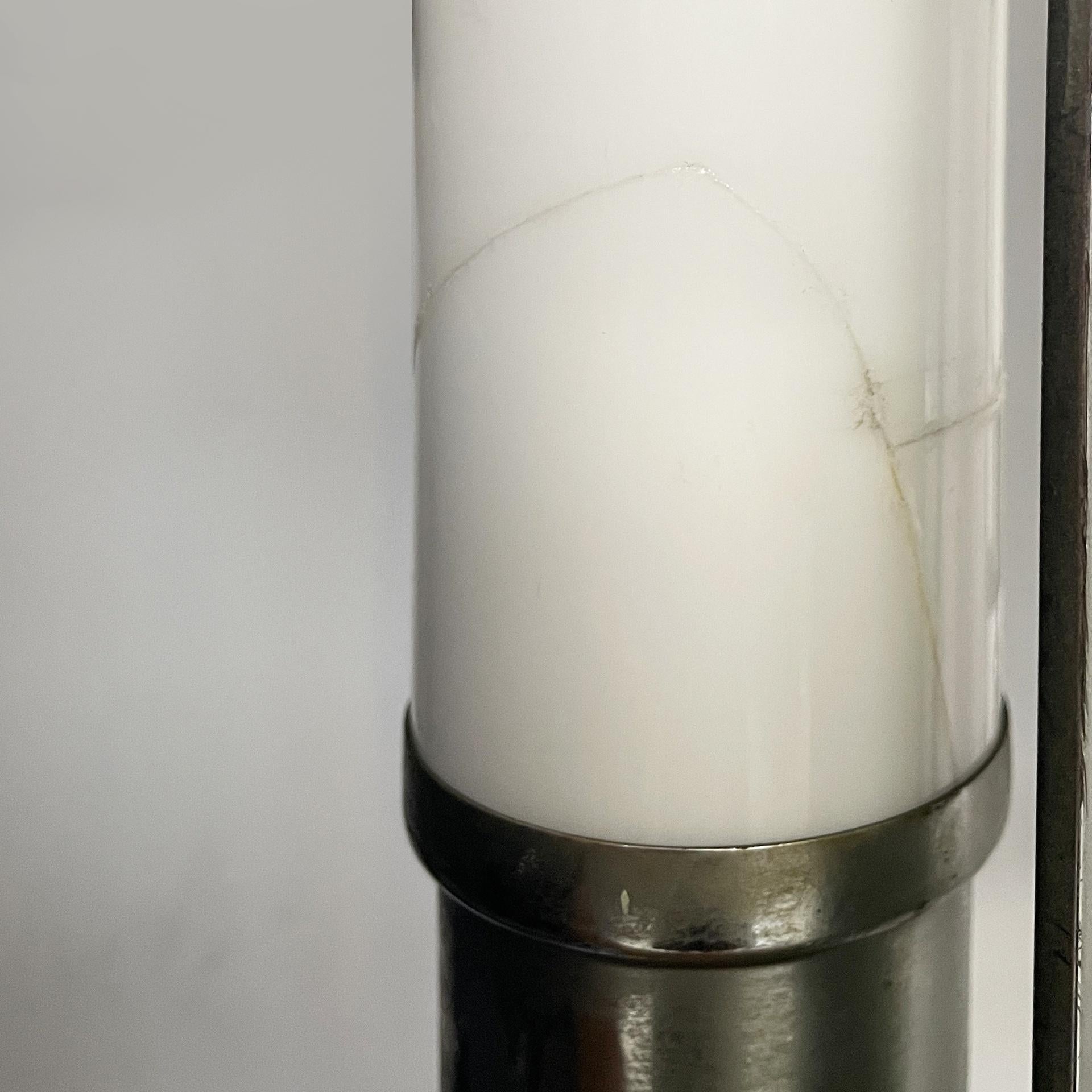 Metallo Italian Art Deco cylindrical wall lamps in opaline glass and metal, 1930s in vendita