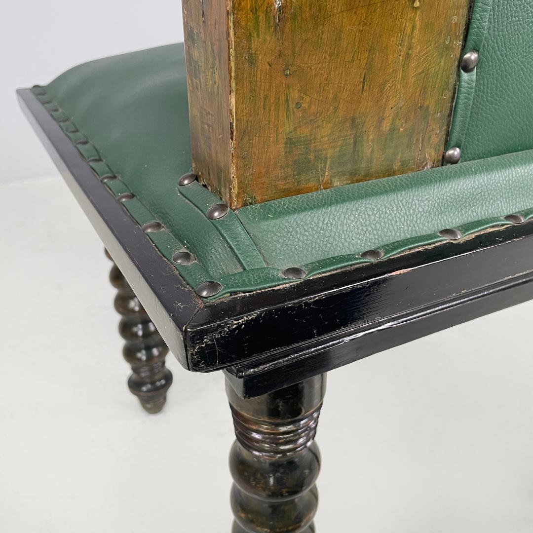 Sillas italianas Art Déco de cuero verde madera oscura con adornos de madera, años 30 en venta 9