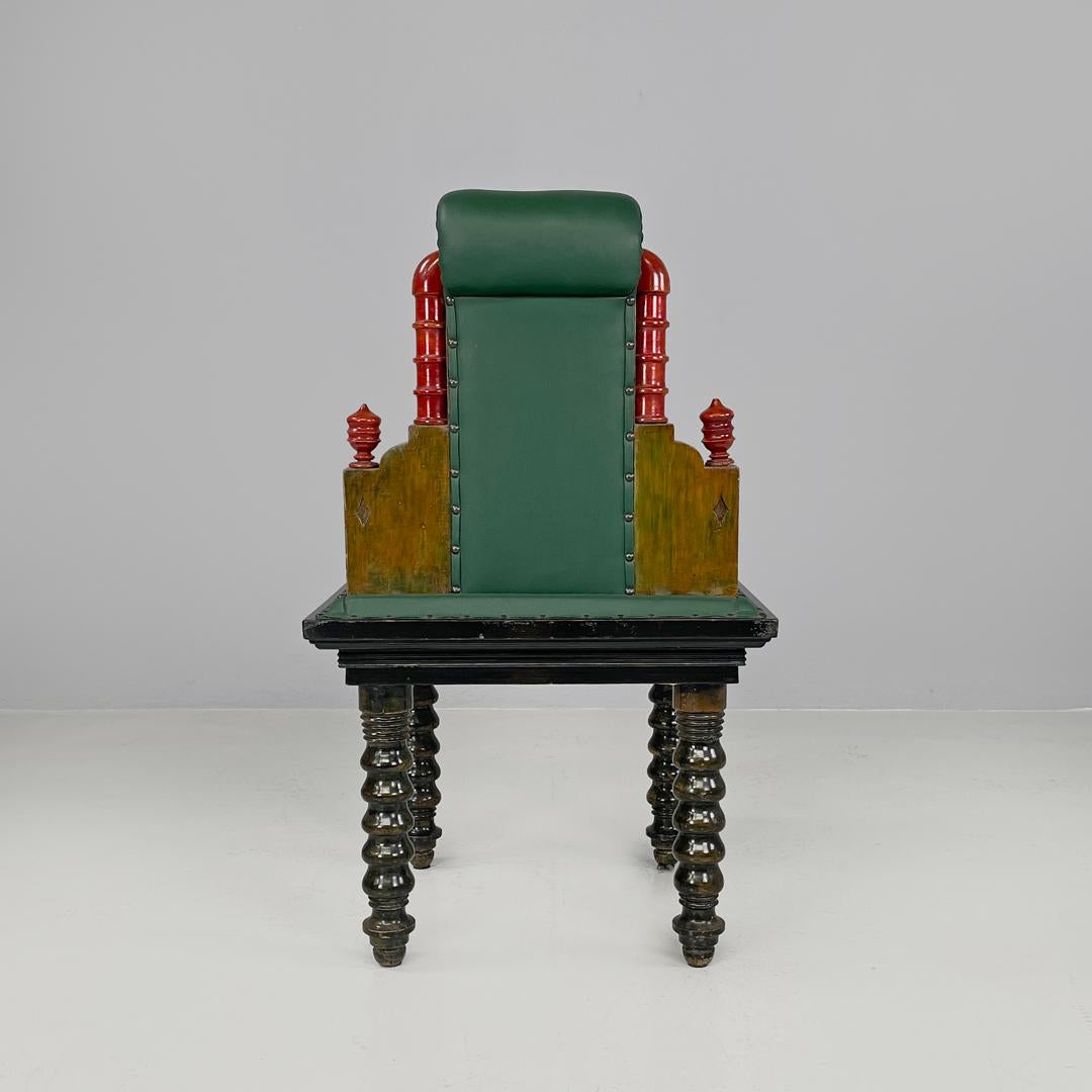 Sillas italianas Art Déco de cuero verde madera oscura con adornos de madera, años 30 Art Decó en venta