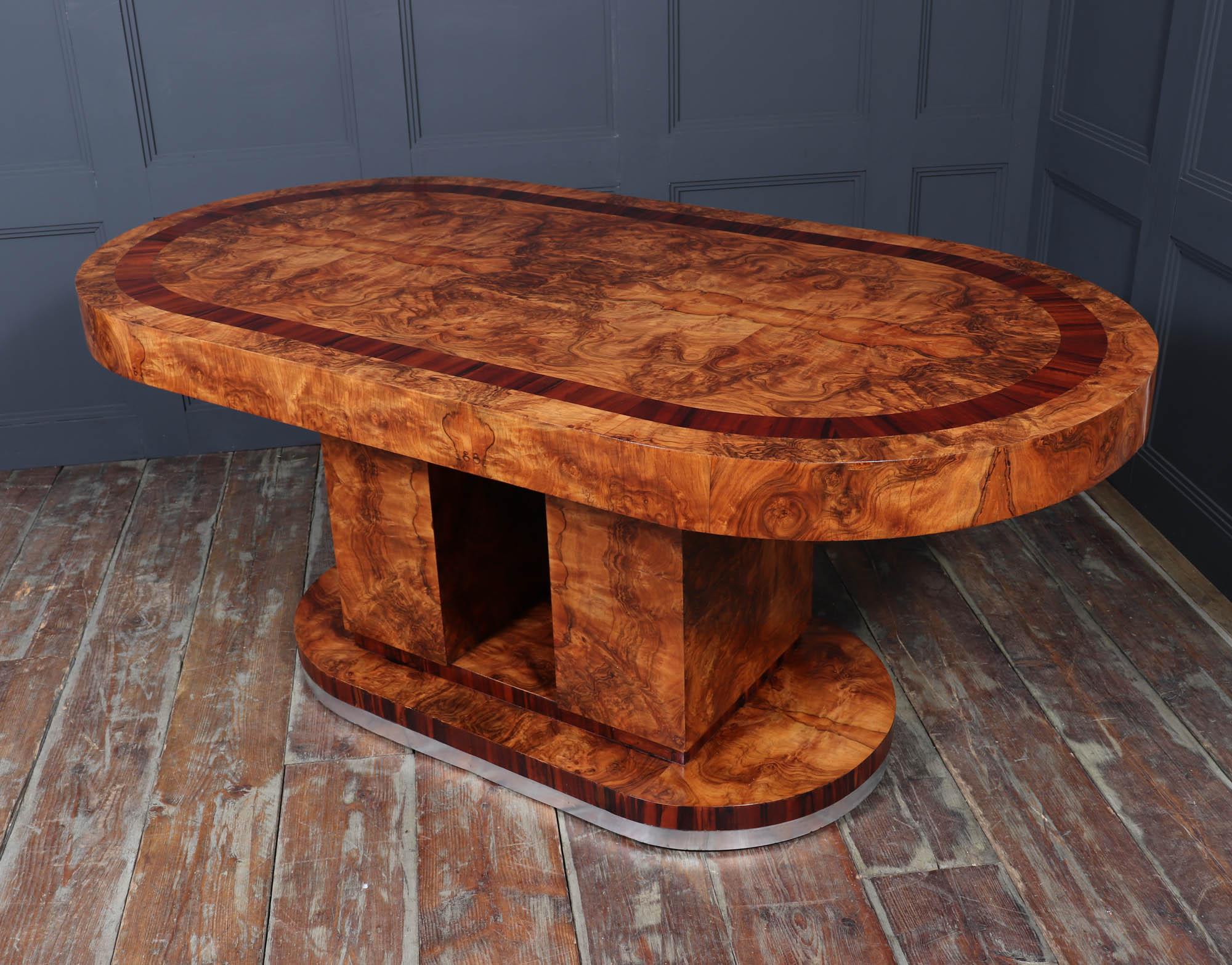 Table de salle à manger art déco italienne en vente 4