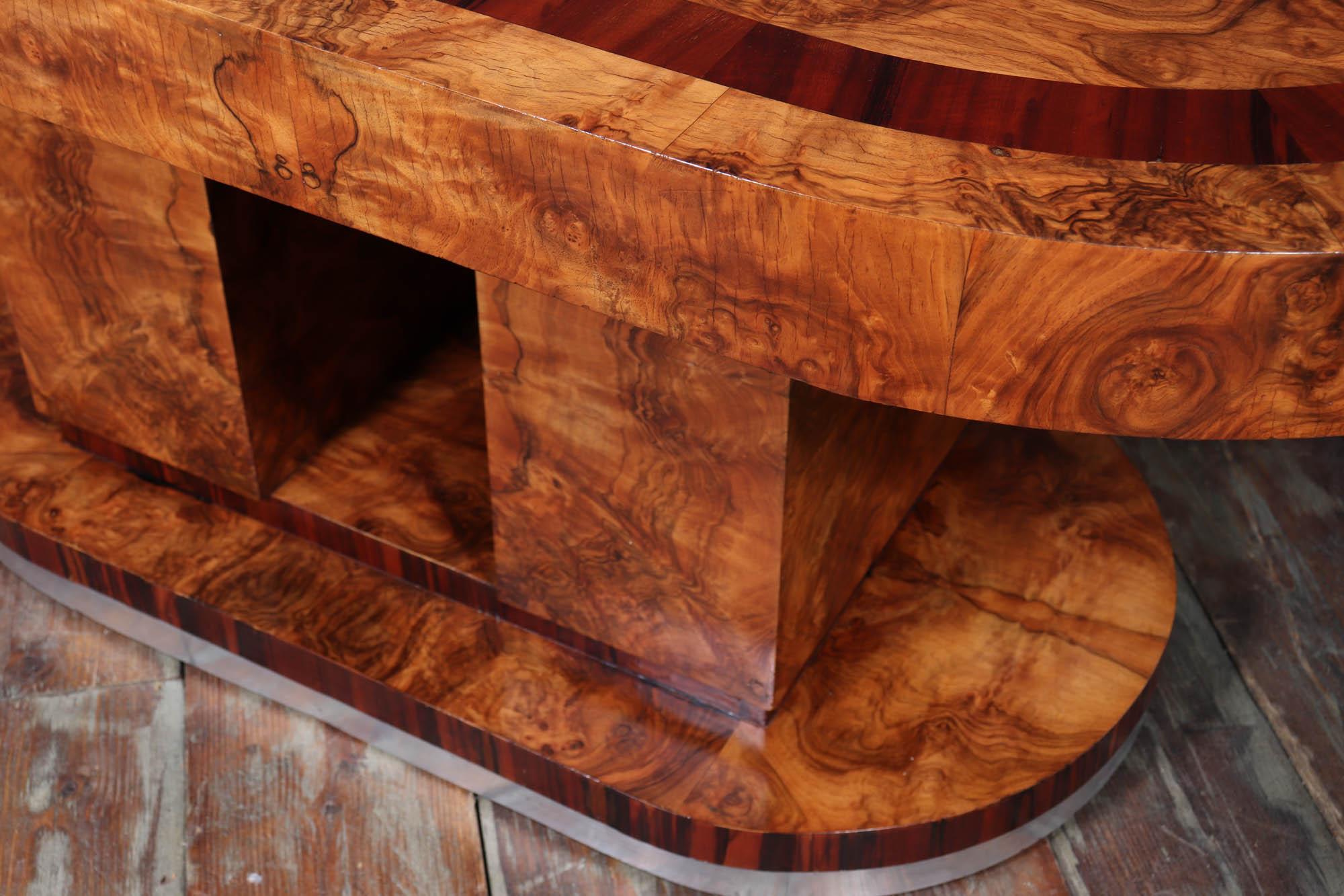 Table de salle à manger art déco italienne en vente 7