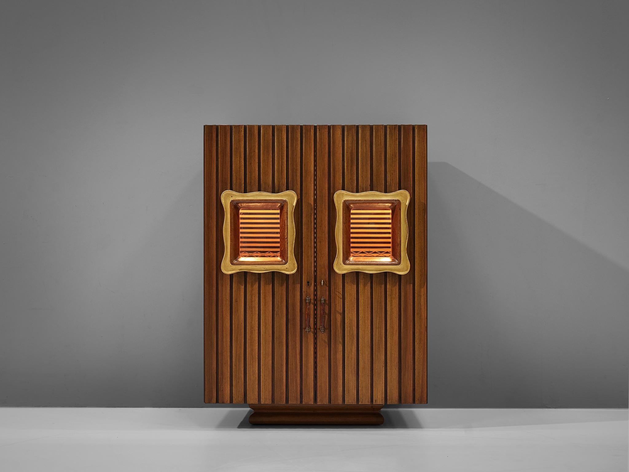 Italian Art Deco Dry Bar Cabinet in Walnut In Good Condition In Waalwijk, NL