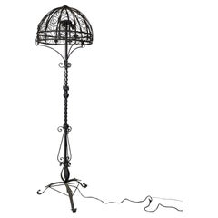 Italienische Art Deco Stehlampe aus Eisen mit Locken und Blumen Dekoration, 1930er Jahre