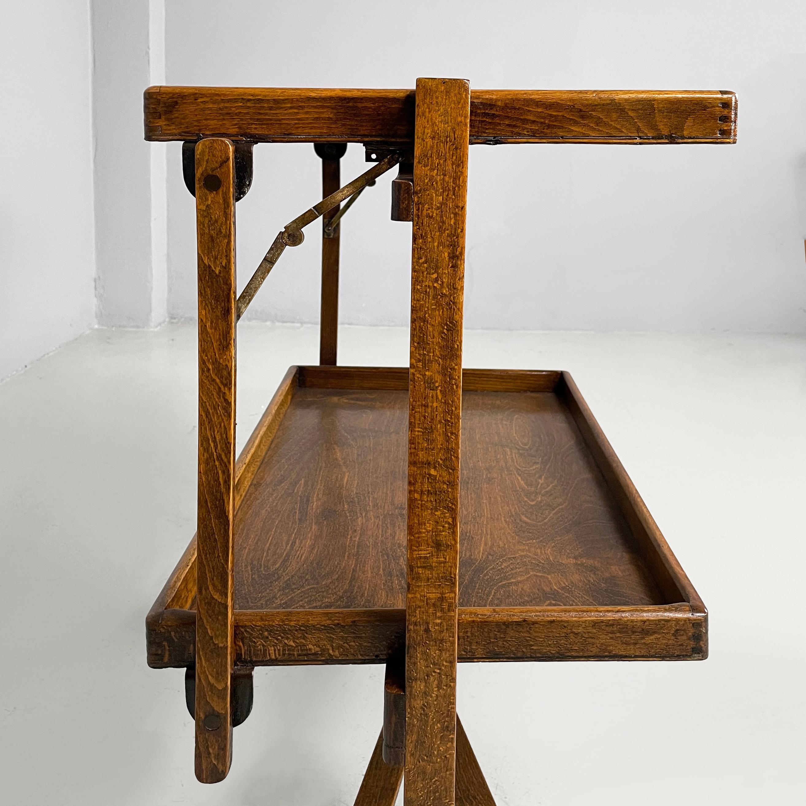 Italienischer Art-Deco-Klappwagen mit 2 Regalen aus Holz, 1930er Jahre im Angebot 6
