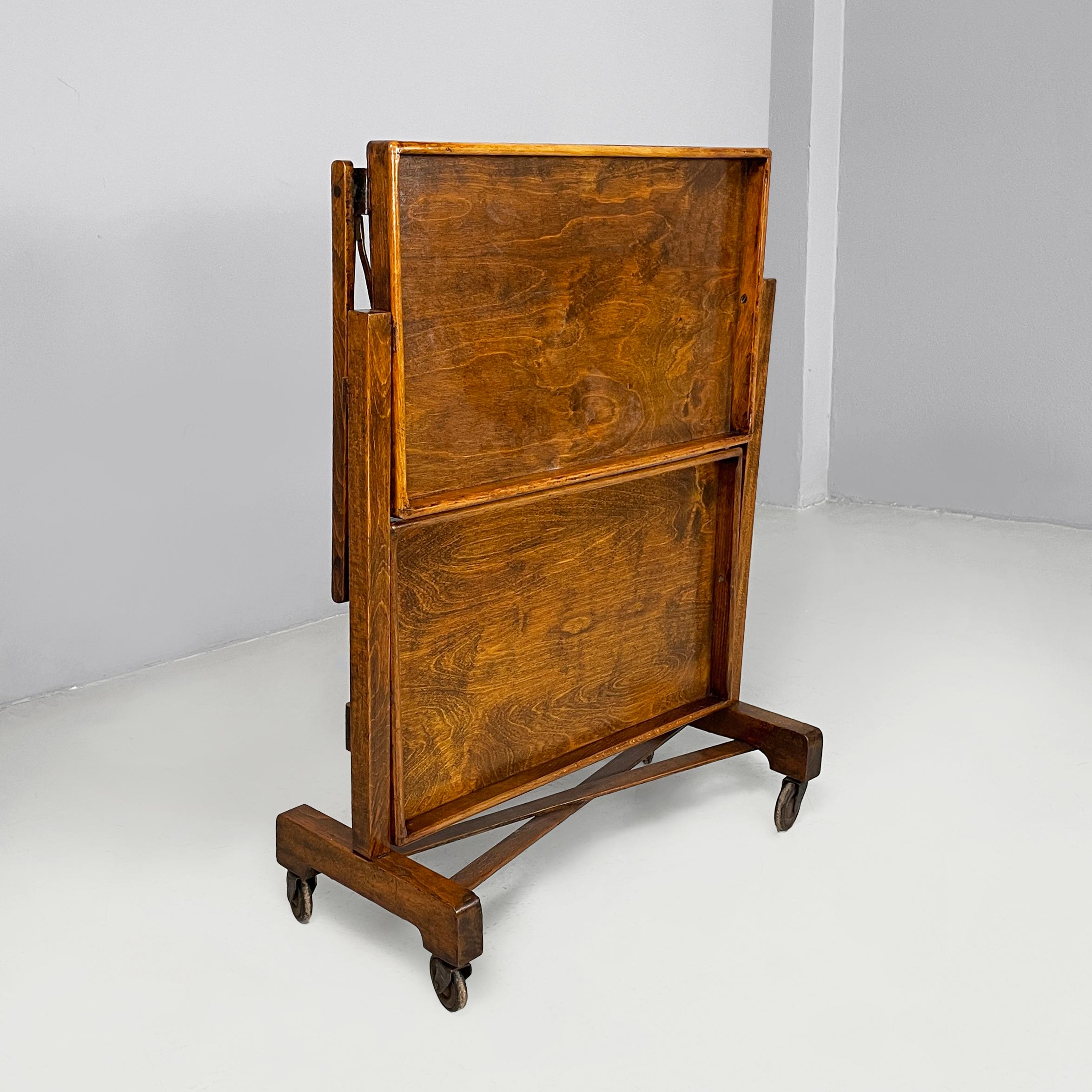 Italienischer Art-Deco-Klappwagen mit 2 Regalen aus Holz, 1930er Jahre im Zustand „Gut“ im Angebot in MIlano, IT