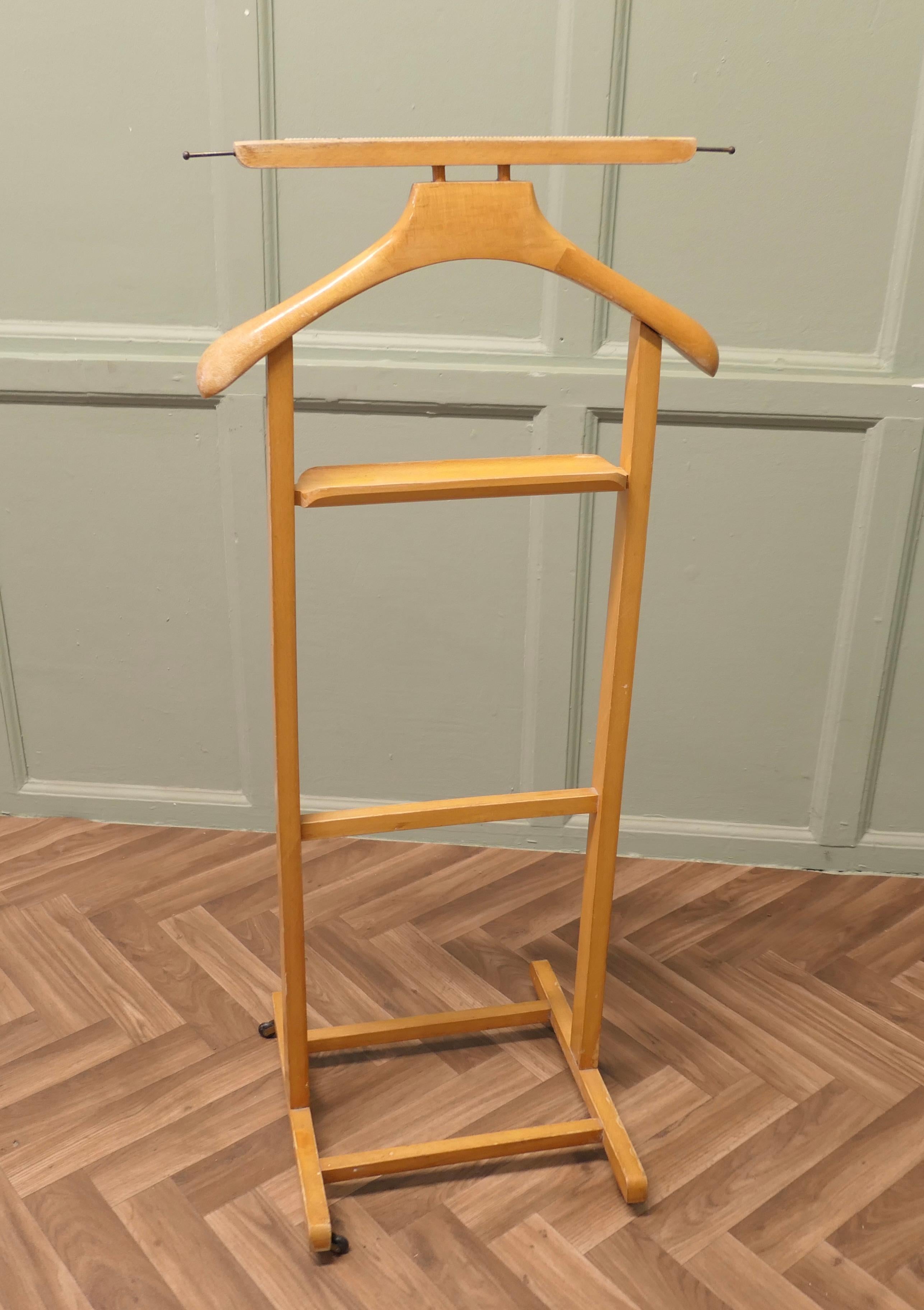 Mid-20th Century Italian Art Deco Gentleman’s Floor Standing Valet or Suit Hanger For Sale