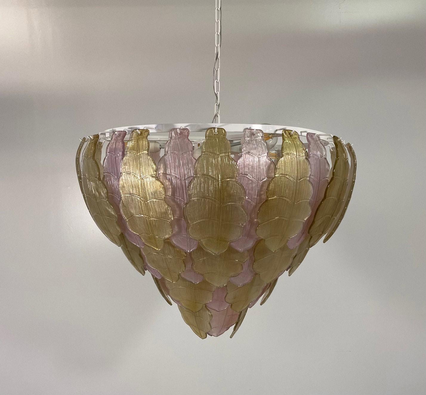 Italian Art Deco Gold and Pink Murano Glass Chandelier  For Sale 1