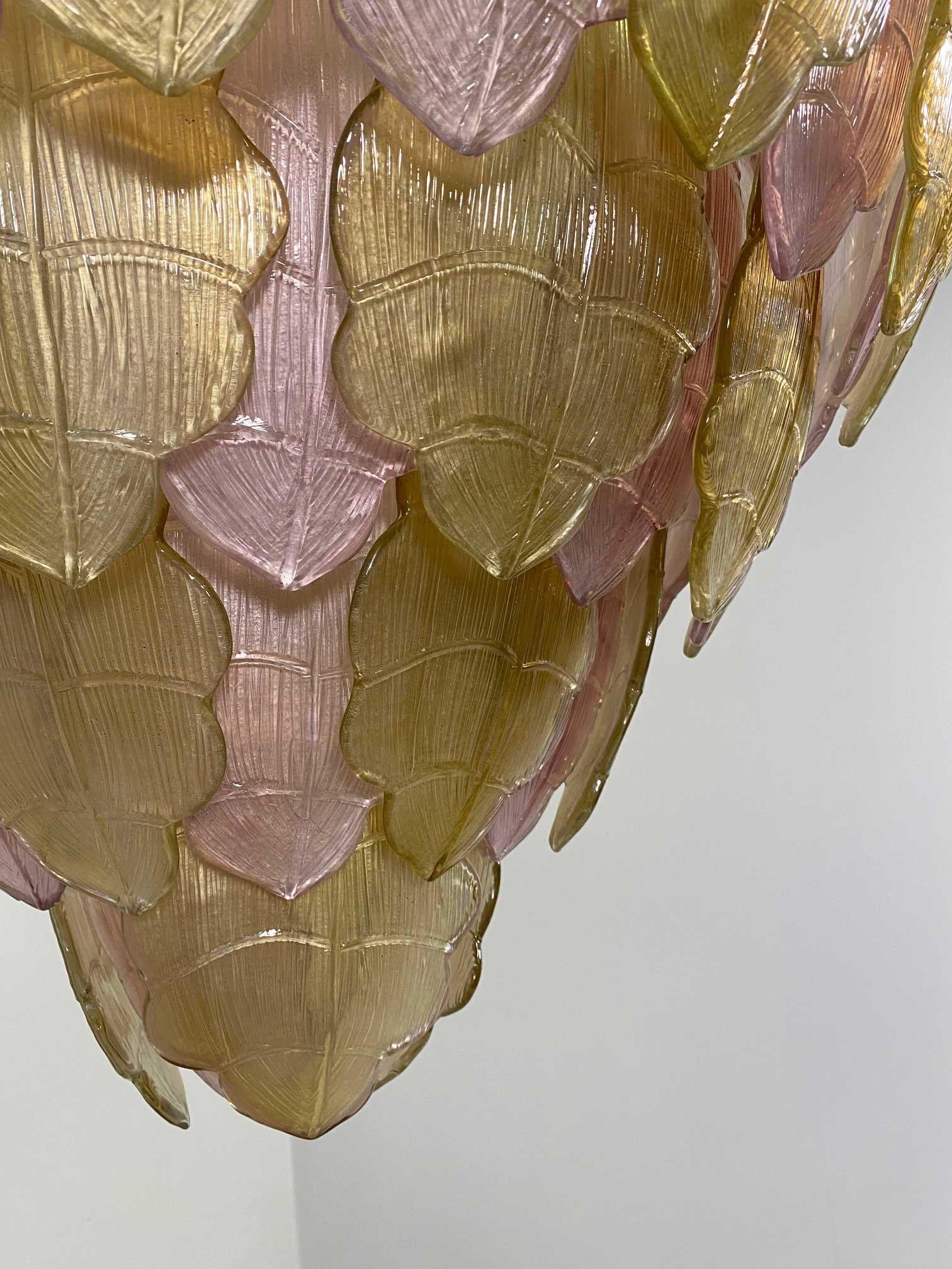 Italian Art Deco Gold and Pink Murano Glass Chandelier  For Sale 4
