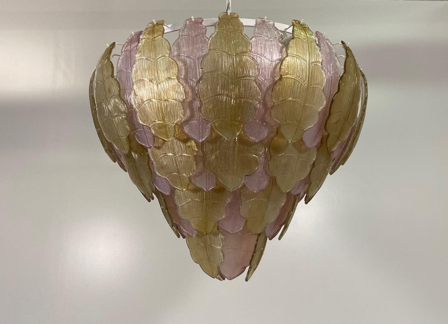 Italian Art Deco Gold and Pink Murano Glass Chandelier  For Sale 5