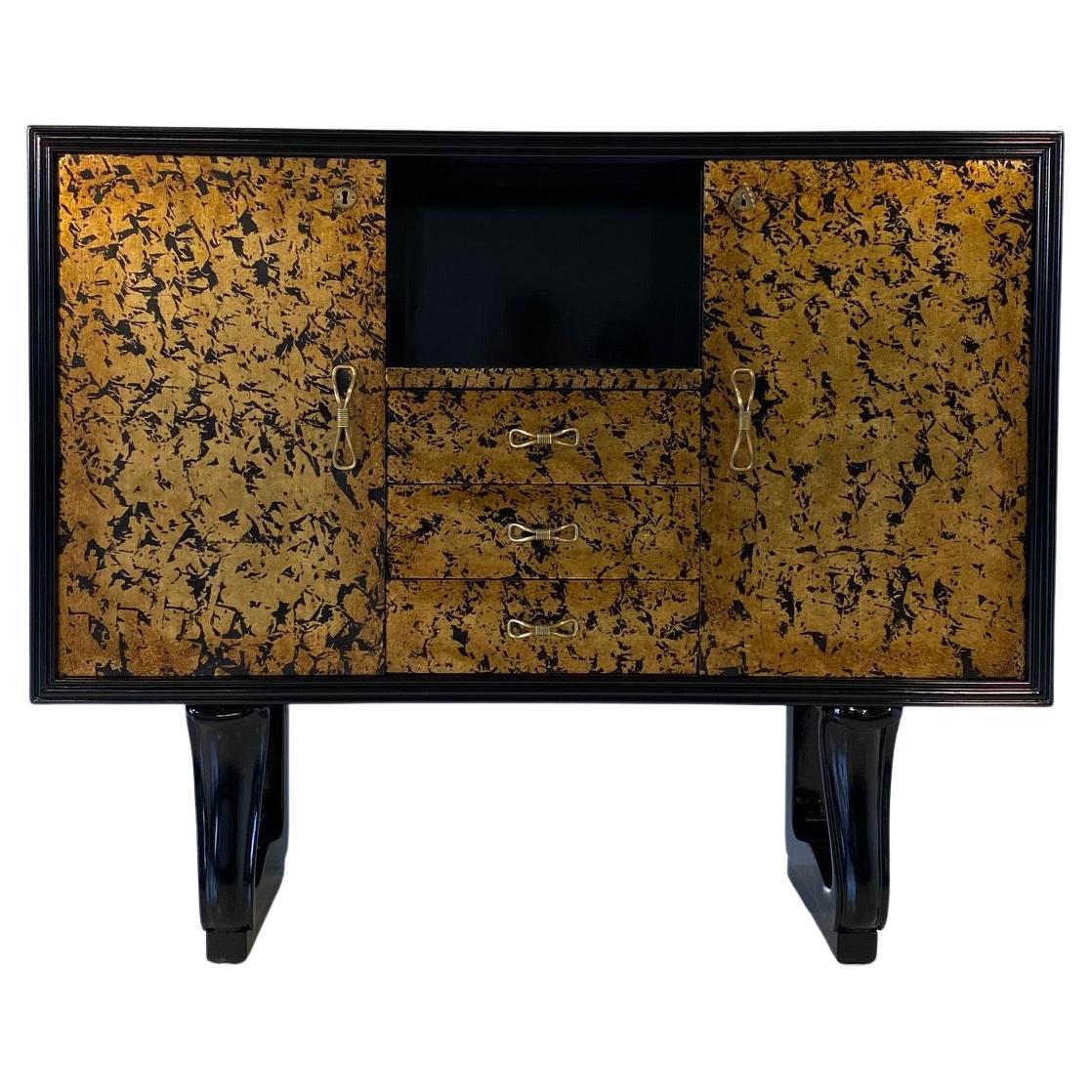 Italian Art Deco Gold Leaf and Black Lacquer Cabinet, 1940s