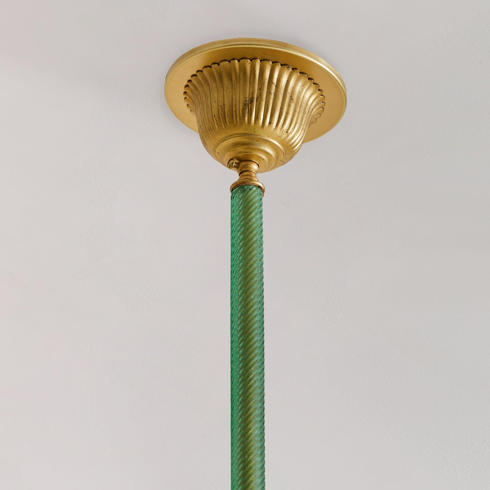 Colgante italiano Art Déco de cristal de Murano verde atribuido a Barovier & Toso, años 30 Art Decó en venta