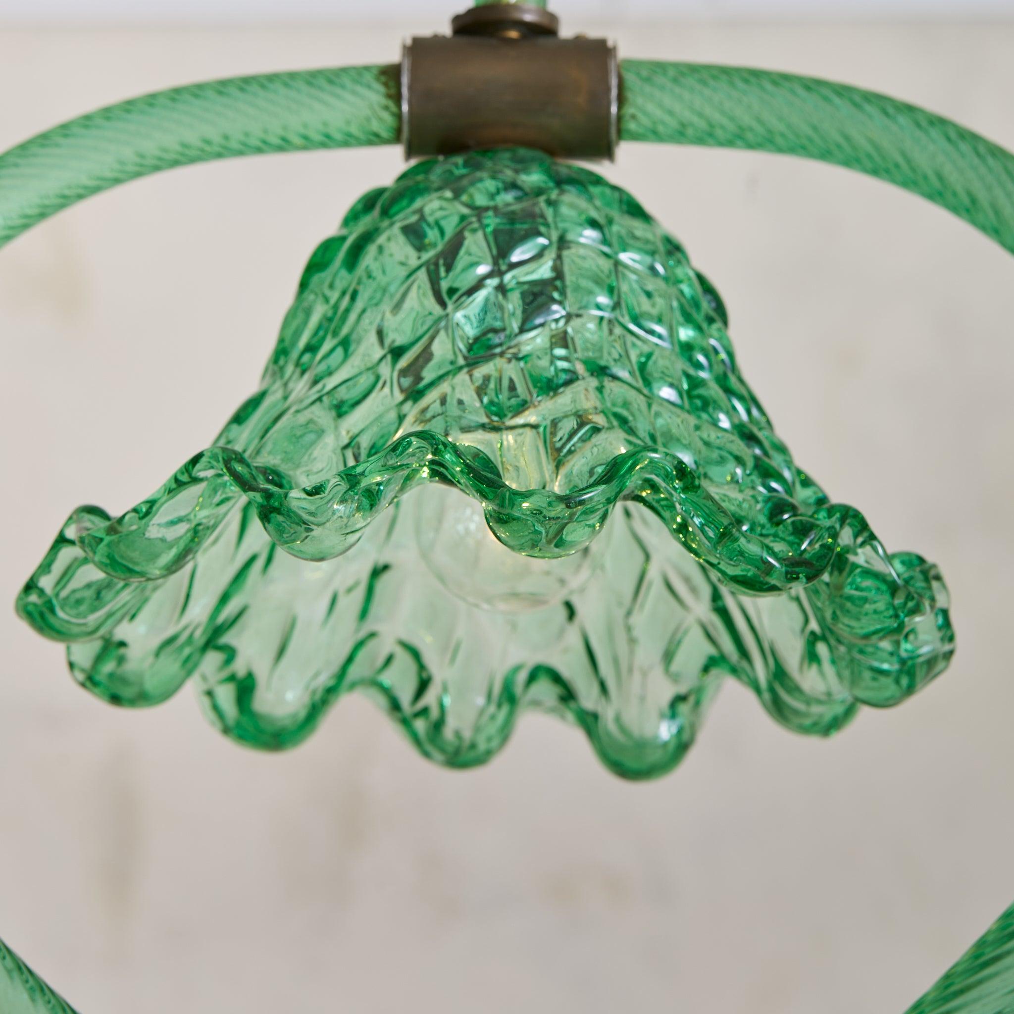 Colgante italiano Art Déco de cristal de Murano verde atribuido a Barovier & Toso, años 30 Latón en venta