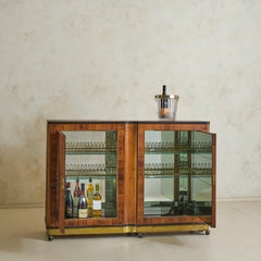 Italian Art Deco Illuminated Bar Cabinet with Mirrored Interior, 1940s
