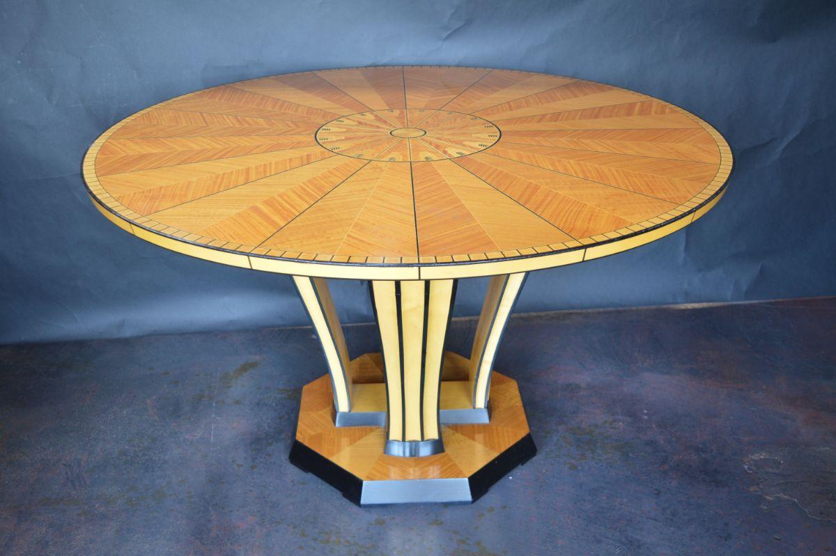 Italian Art Deco Inlaid Satinwood Table For Sale 3