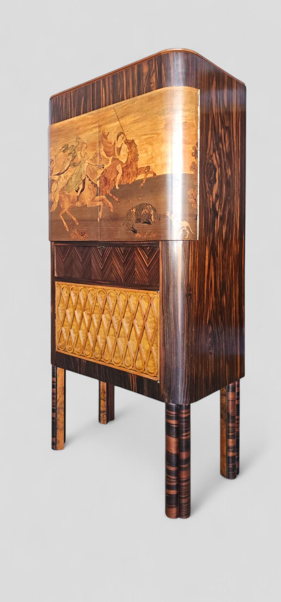 Italian Art Deco Inlayed Sidebeoard or Cabinet Bar by Sichirollo, 1930s For Sale 7