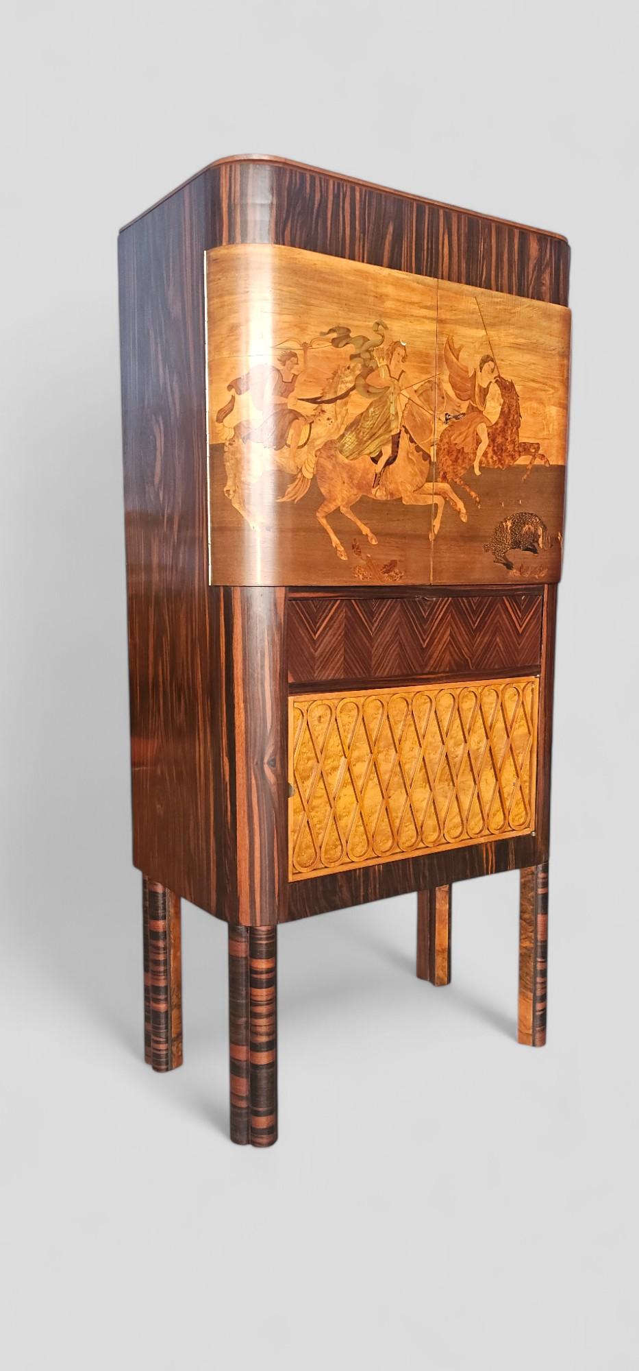 Italian Art Deco Inlayed Sidebeoard or Cabinet Bar by Sichirollo, 1930s For Sale 10