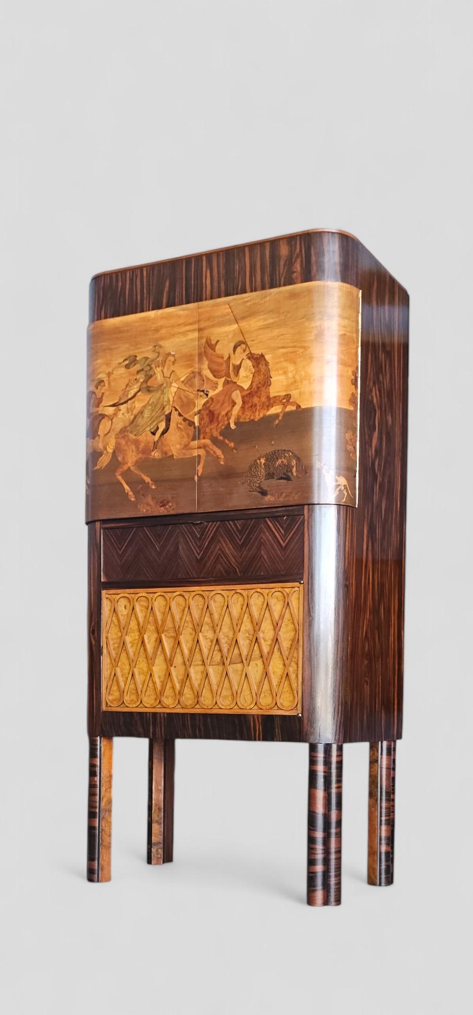 Mid-20th Century Italian Art Deco Inlayed Sidebeoard or Cabinet Bar by Sichirollo, 1930s For Sale