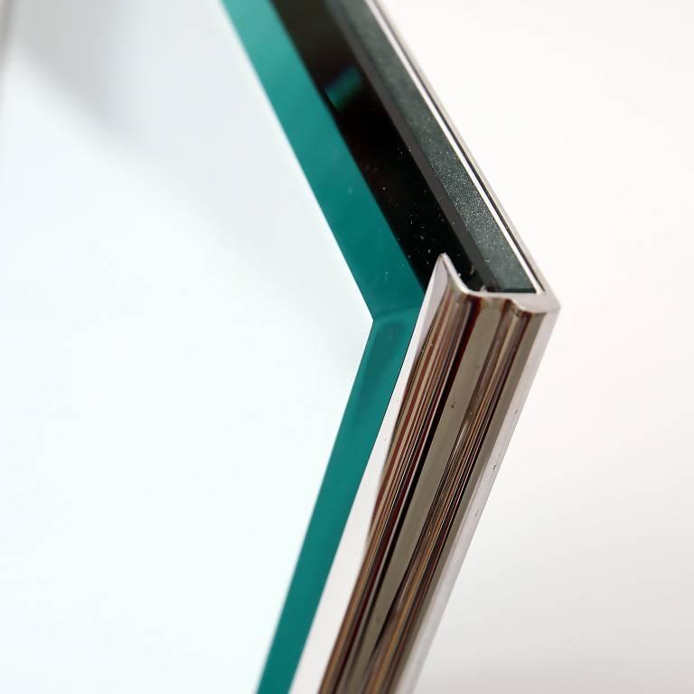 Italienischer italienischer Fotorahmen emailliert Silber ,Patience Pink im Zustand „Gut“ im Angebot in Sarezzo, IT