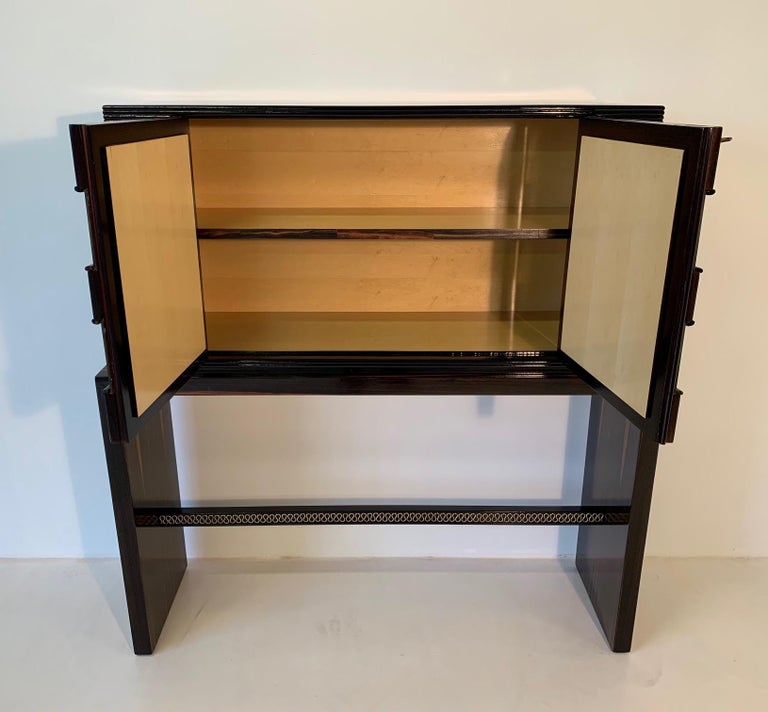 Italian Art Deco Macassar and Parchment Cabinet, 1940s For Sale 3