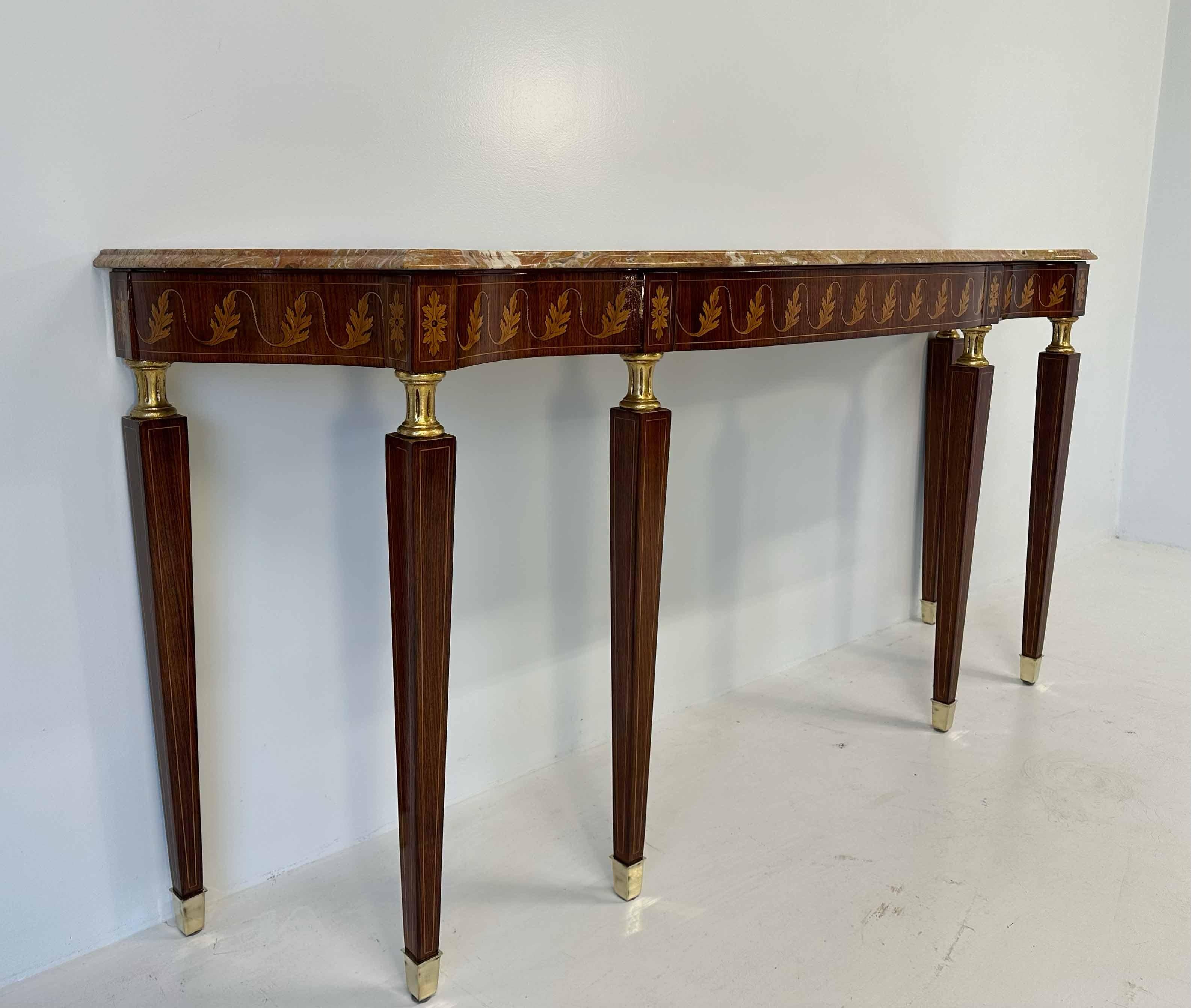 Italienische Konsole aus Marmor und eingelegtem Holz im Art déco-Stil, Paolo Buffa zugeschrieben, 1950er Jahre (Messing) im Angebot